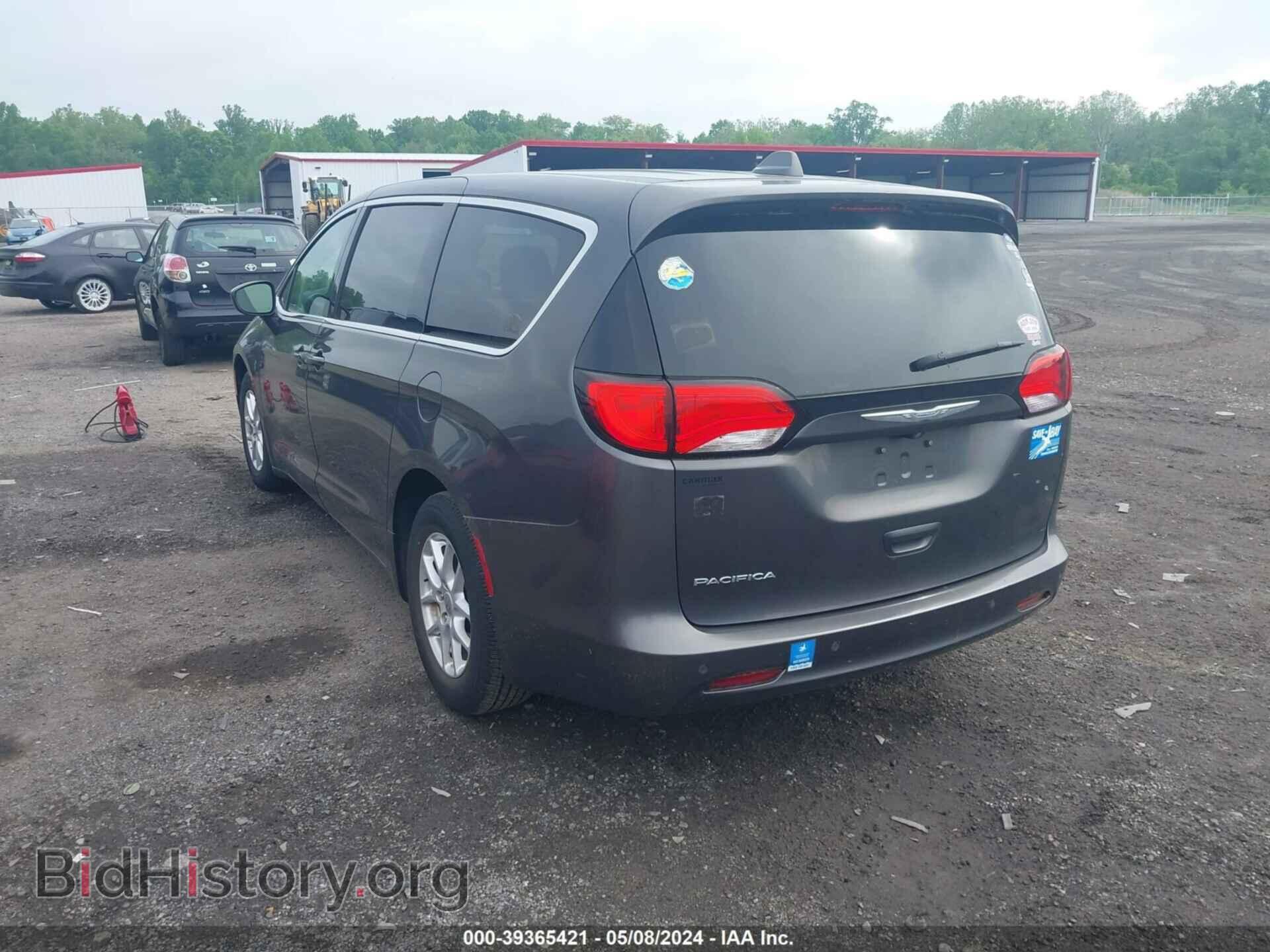 2017 CHRYSLER PACIFICA - VIN: 2C4RC1CGXHR753064 - Фото 3