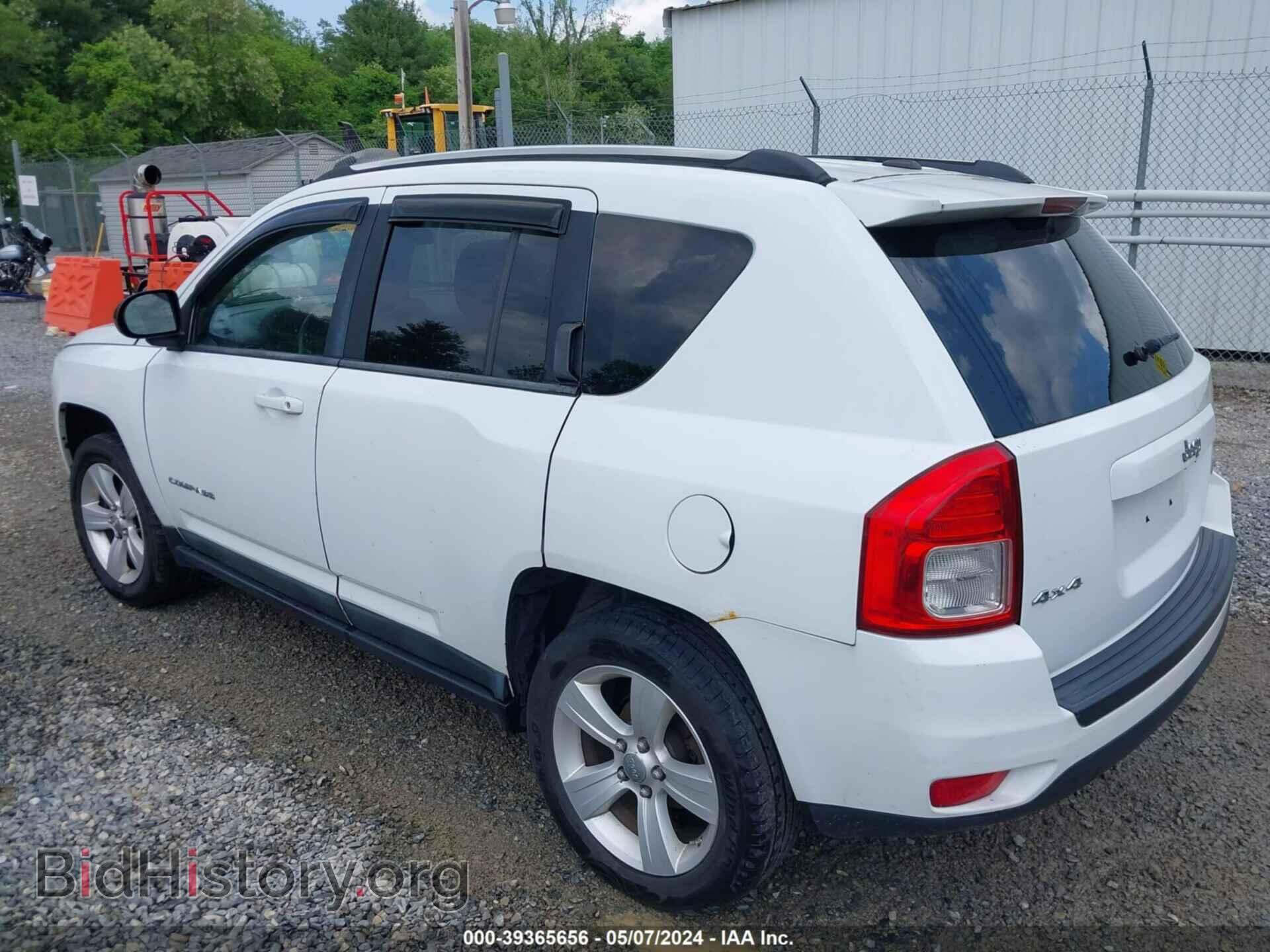 2011 JEEP COMPASS - VIN: 1J4NF1FB7BD278712 - Photo 3