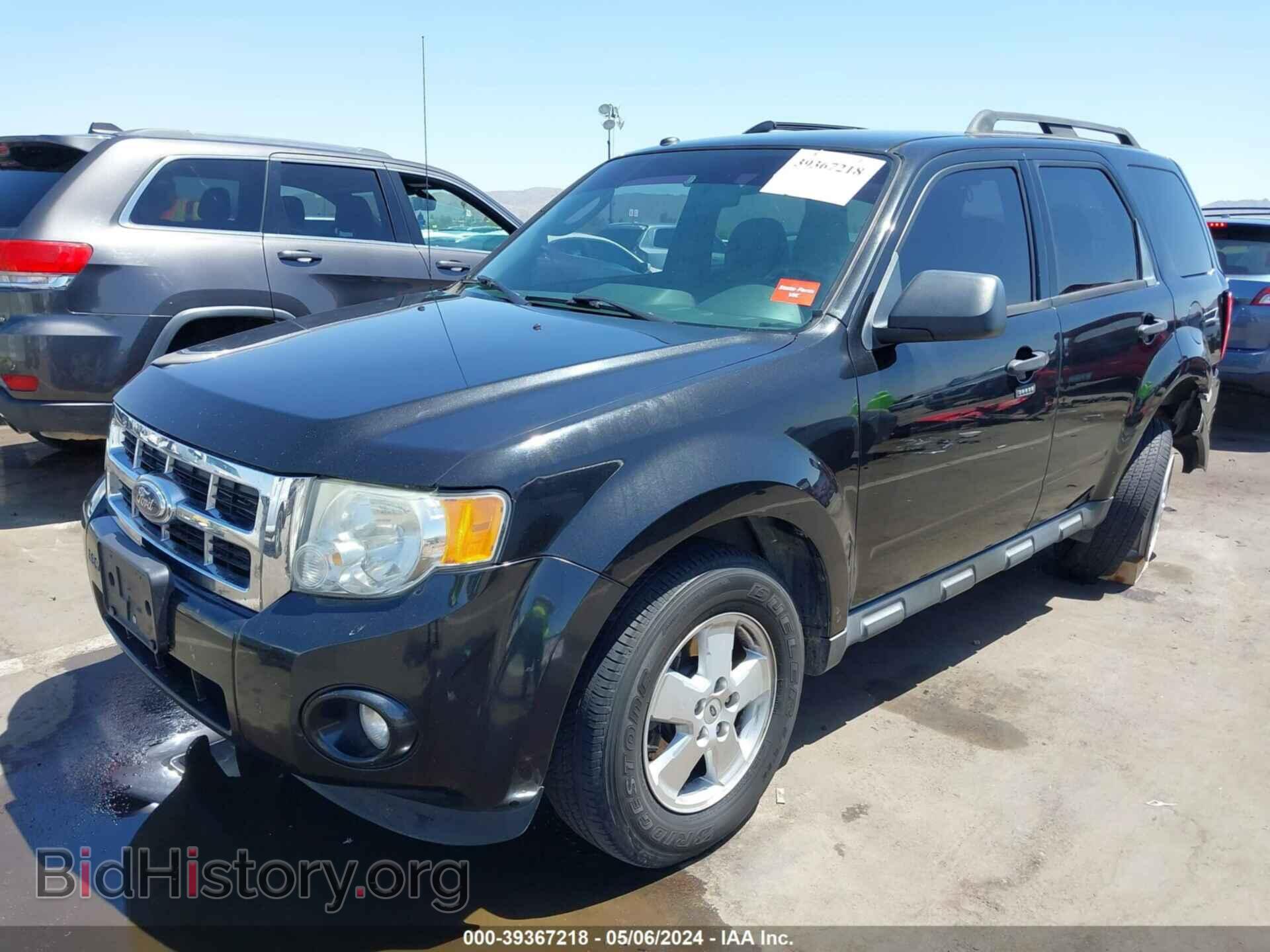 2011 FORD ESCAPE - VIN: 1FMCU9DG9BKB84743 - Photo 2