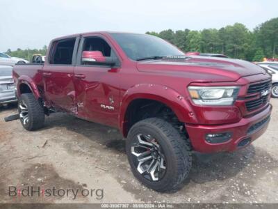 2022 RAM 1500 Laramie 4X4 5'7 Box, темно-бордовый — VIN 1C6SRFJT2NN182540, IAAI