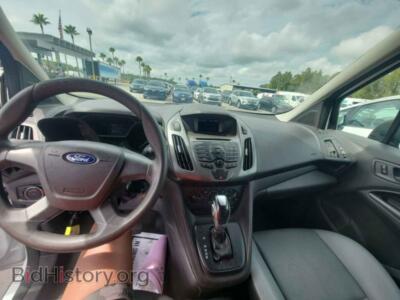 2015 Ford TRANSIT CONNECT XL — VIN NM0LS7E71F1185262, IAAI