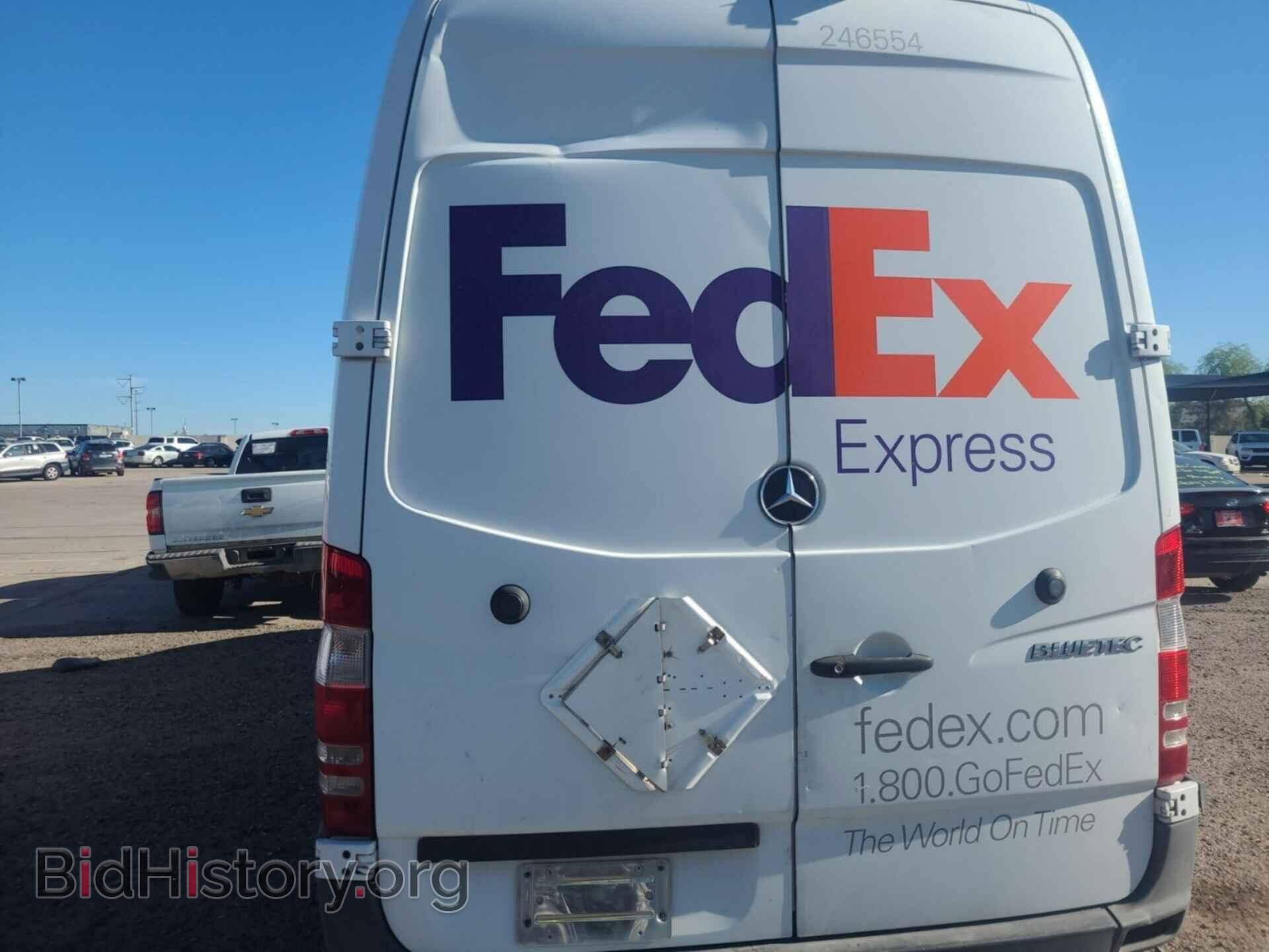 2011 MERCEDES-BENZ SPRINTER - VIN: WD3PE8CB9B5609258 - Фото 2