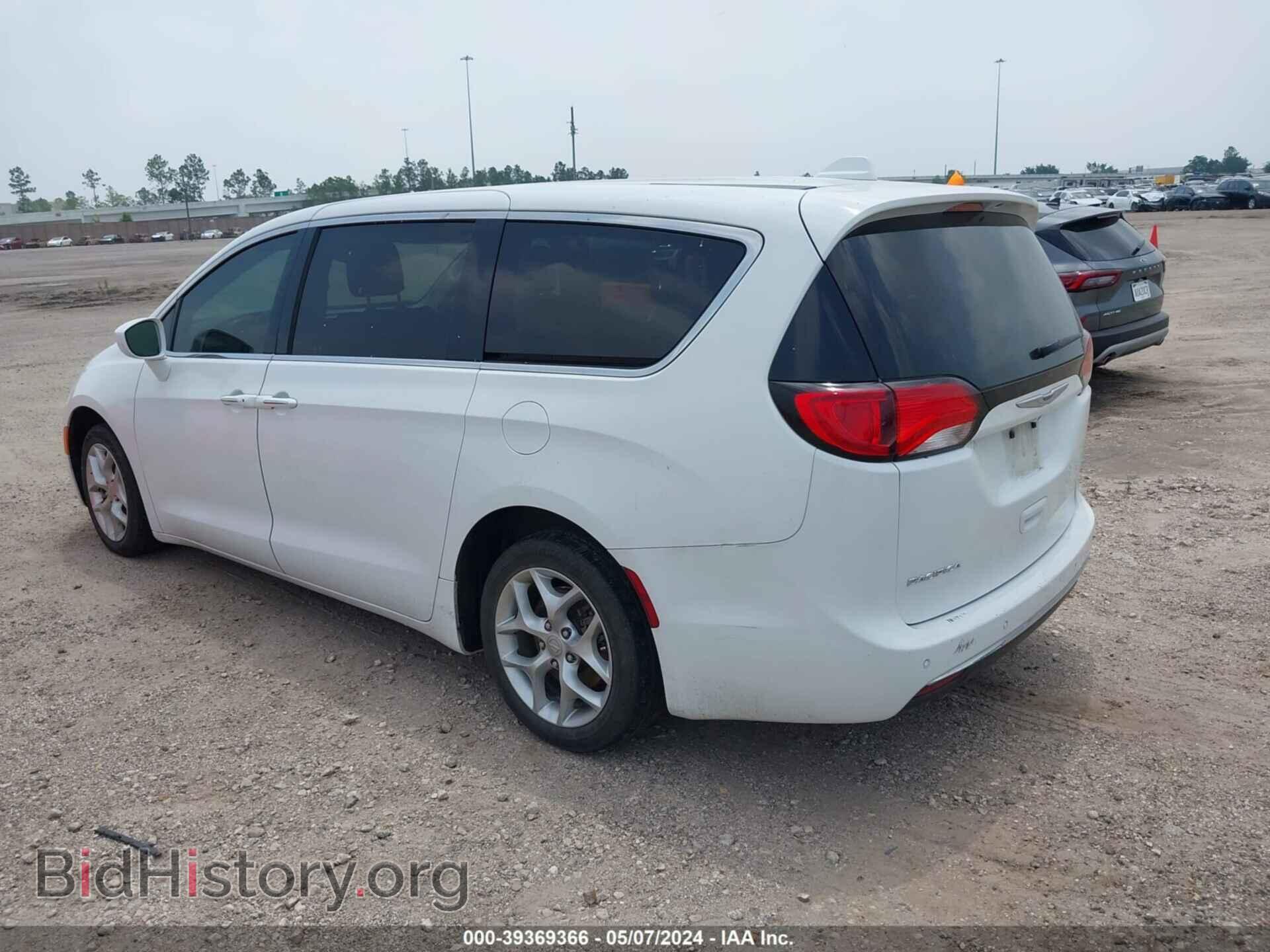 2019 CHRYSLER PACIFICA - VIN: 2C4RC1FG2KR507872 - Photo 3