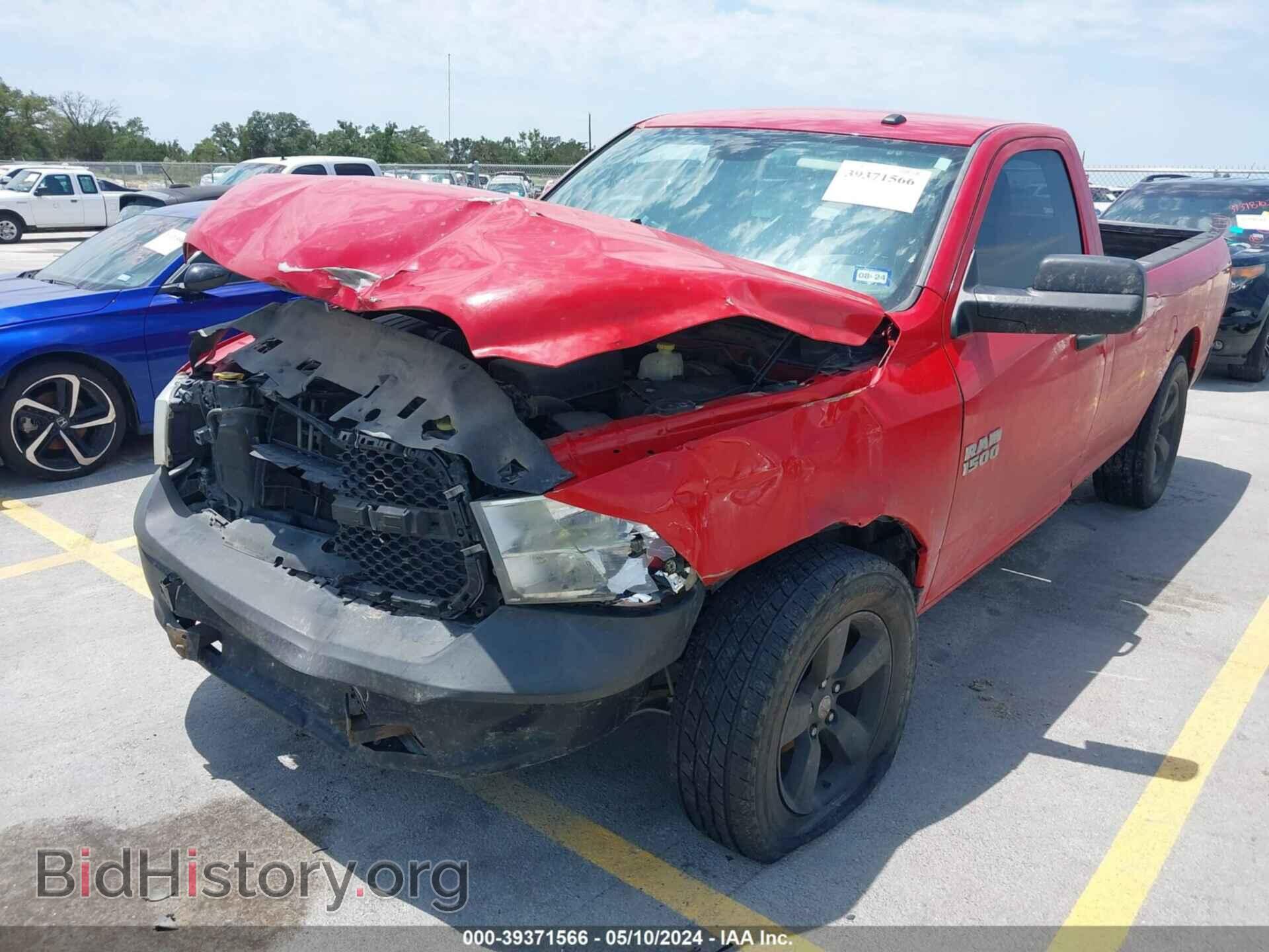 2014 RAM 1500 - VIN: 3C6JR7DG4EG111753 - Фото 2