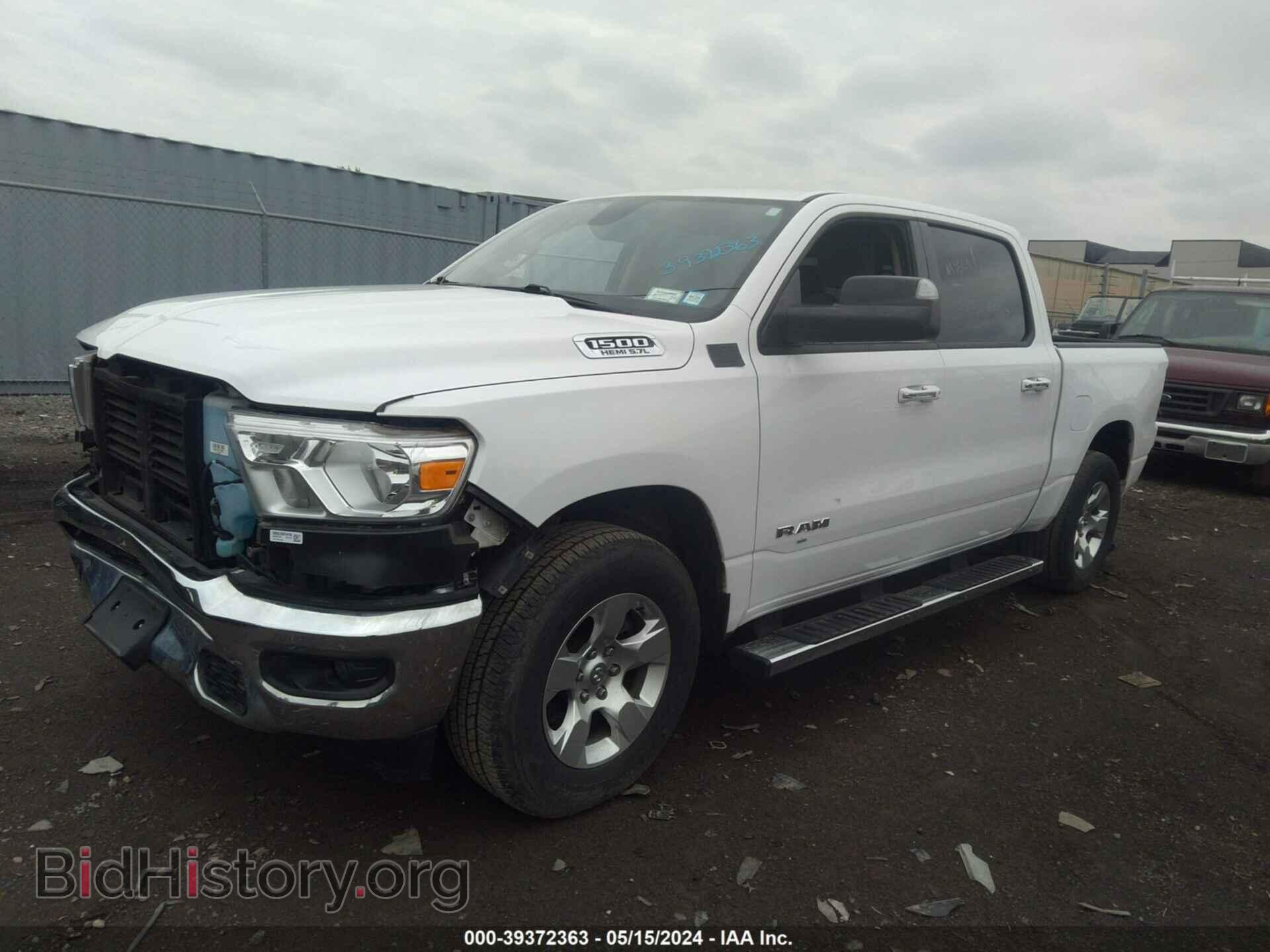 2019 RAM 1500 - VIN: 1C6SRFFTXKN744768 - Фото 2