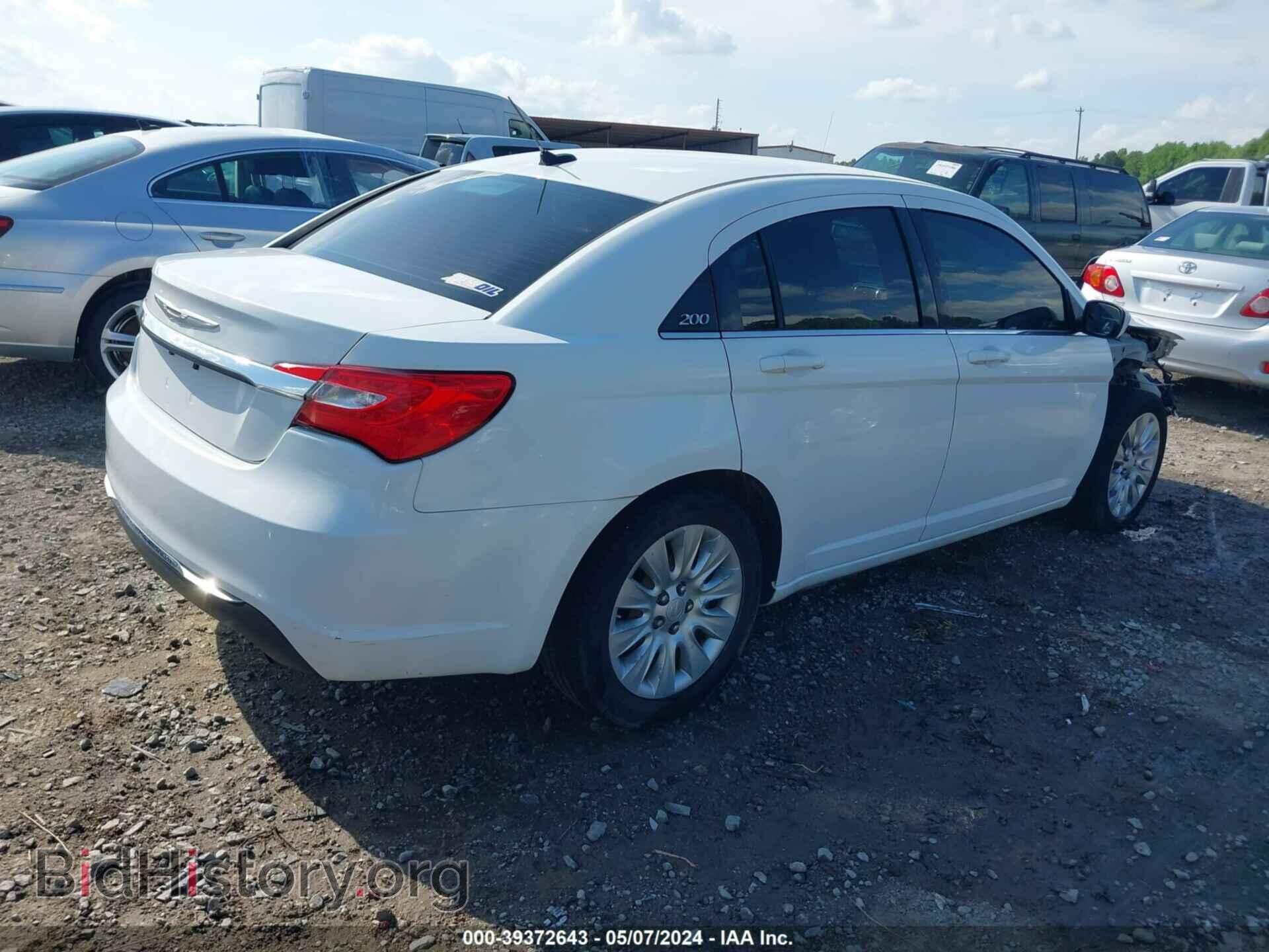 2013 CHRYSLER 200 - VIN: 1C3CCBAB8DN647033 - Фото 4
