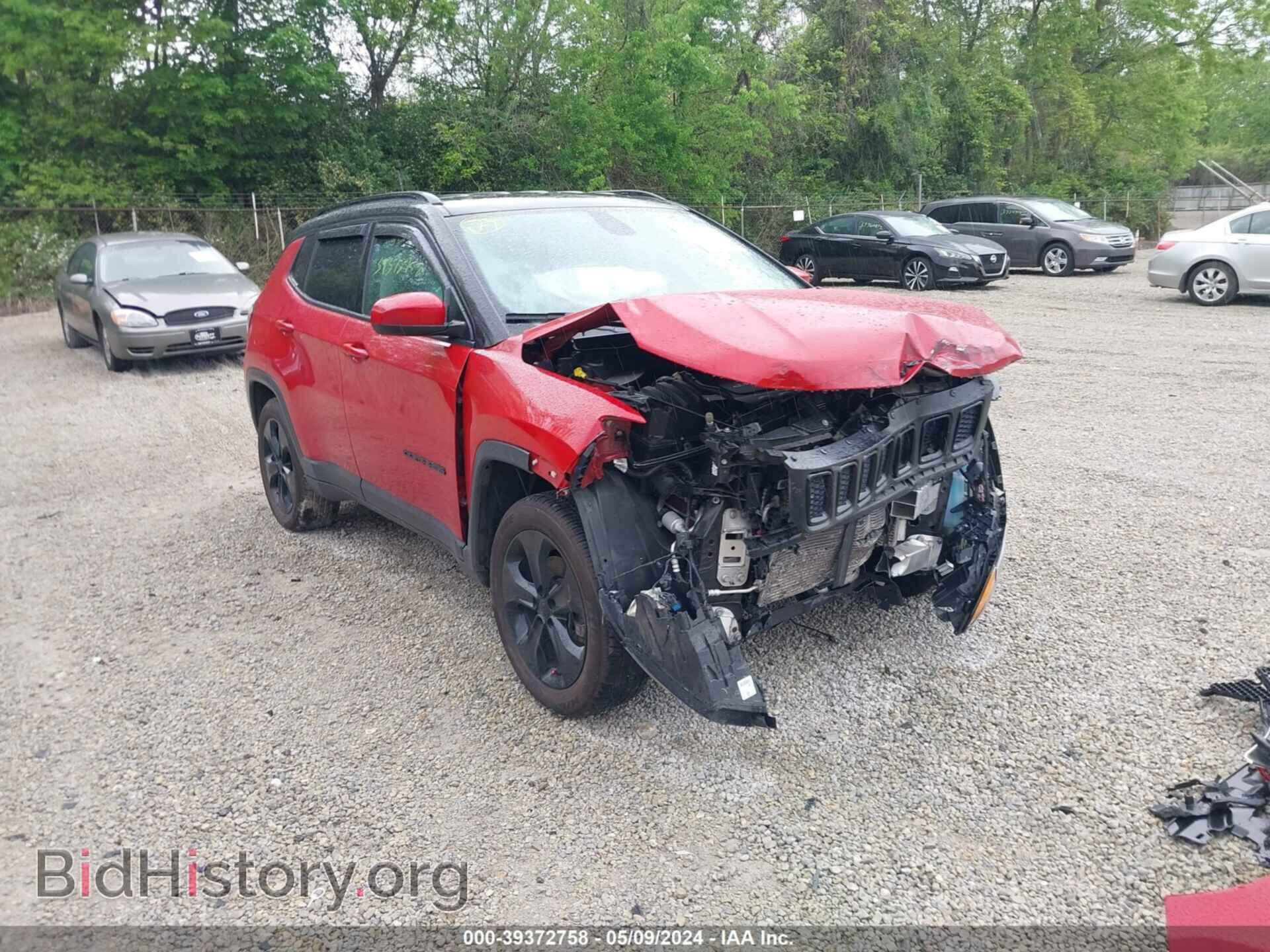 Фотография 3C4NJDBB3LT209748 - JEEP COMPASS 2020