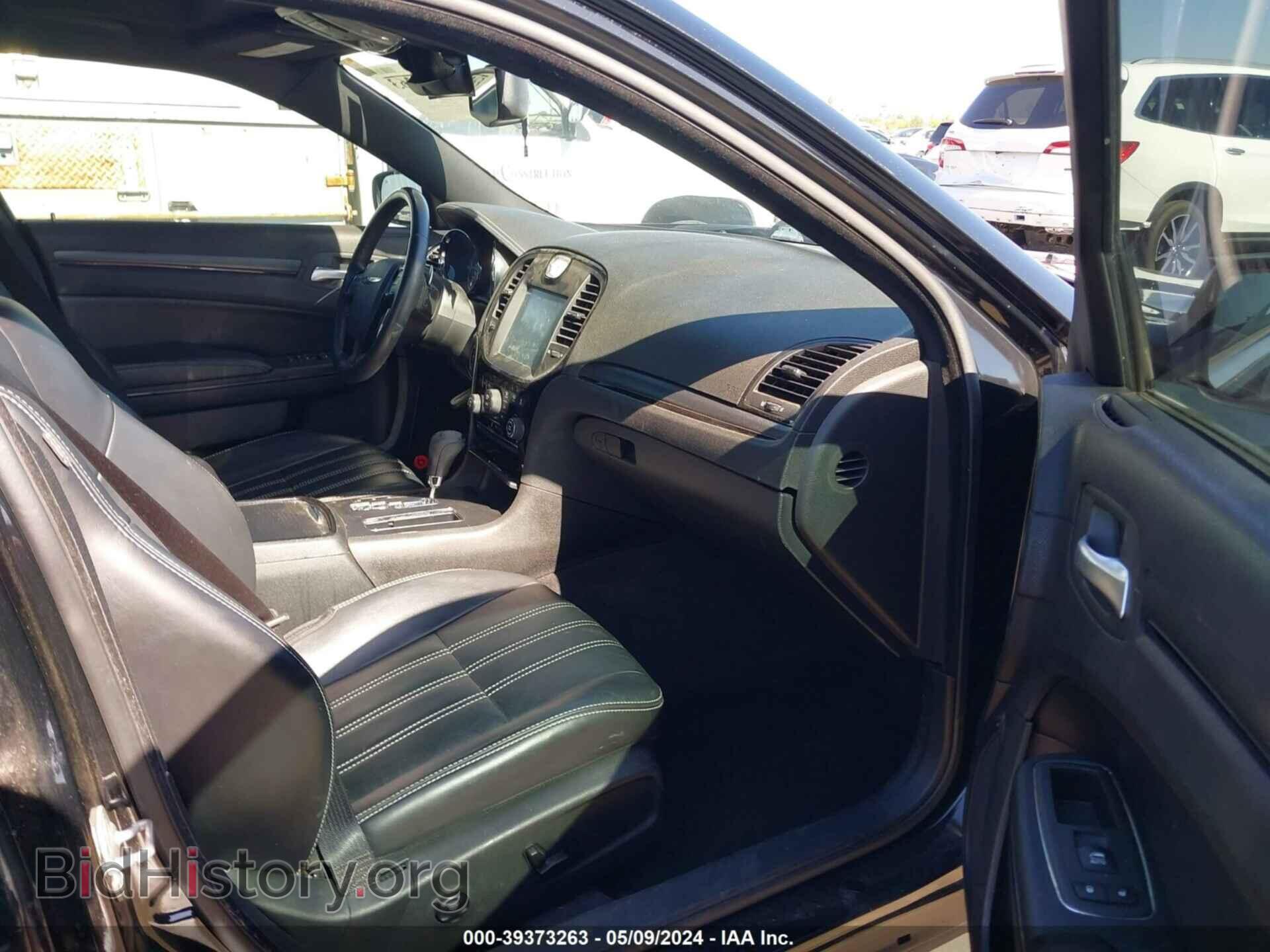 2013 CHRYSLER 300 - VIN: 2C3CCABTXDH691058 - Фото 5