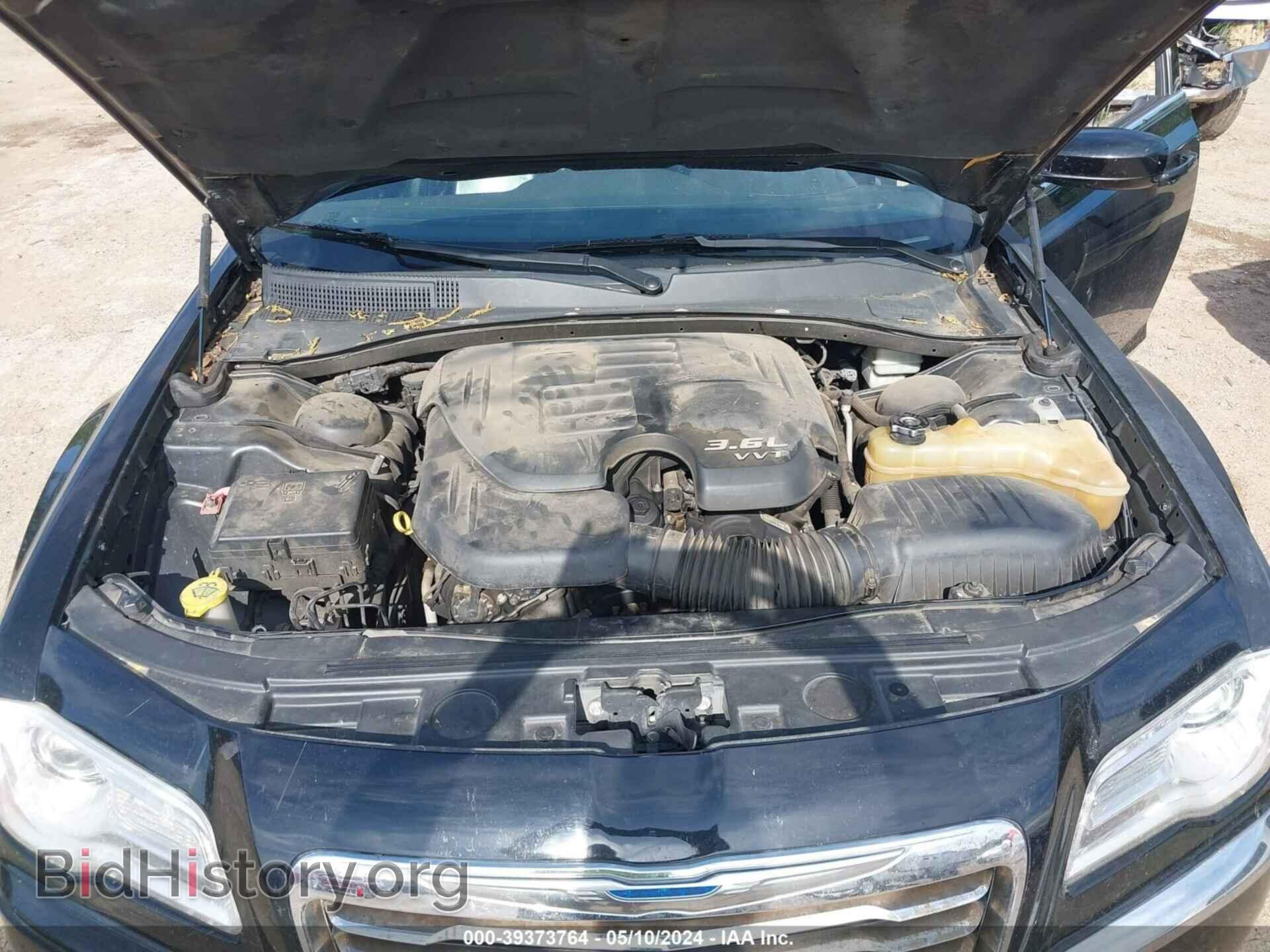 2013 CHRYSLER 300 - VIN: 2C3CCAAG0DH630922 - Фото 10