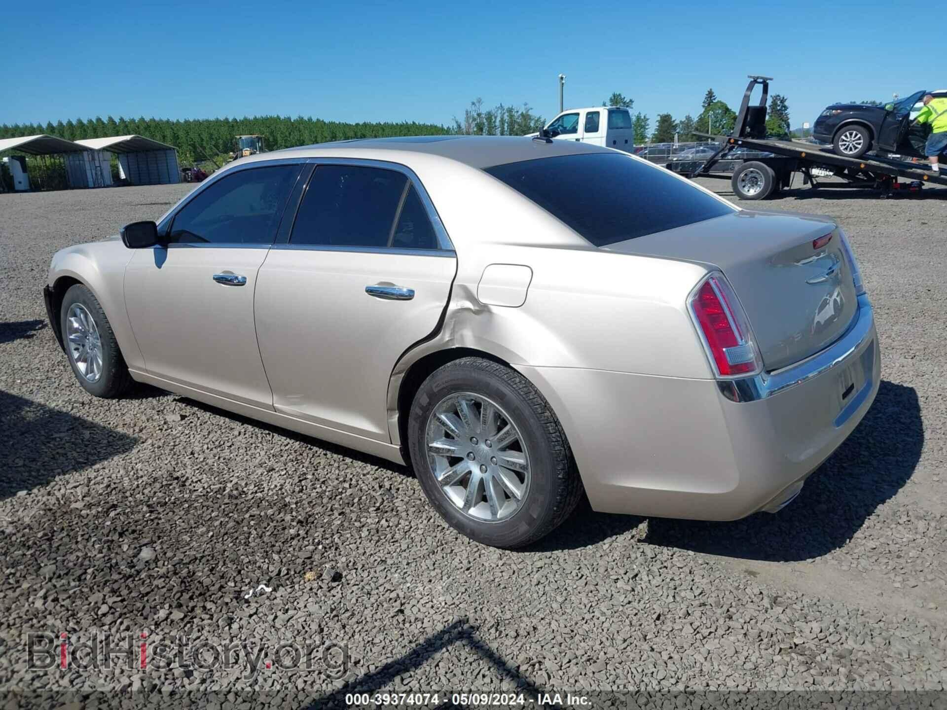 2012 CHRYSLER 300C - VIN: 2C3CCAET4CH285061 - Фото 3