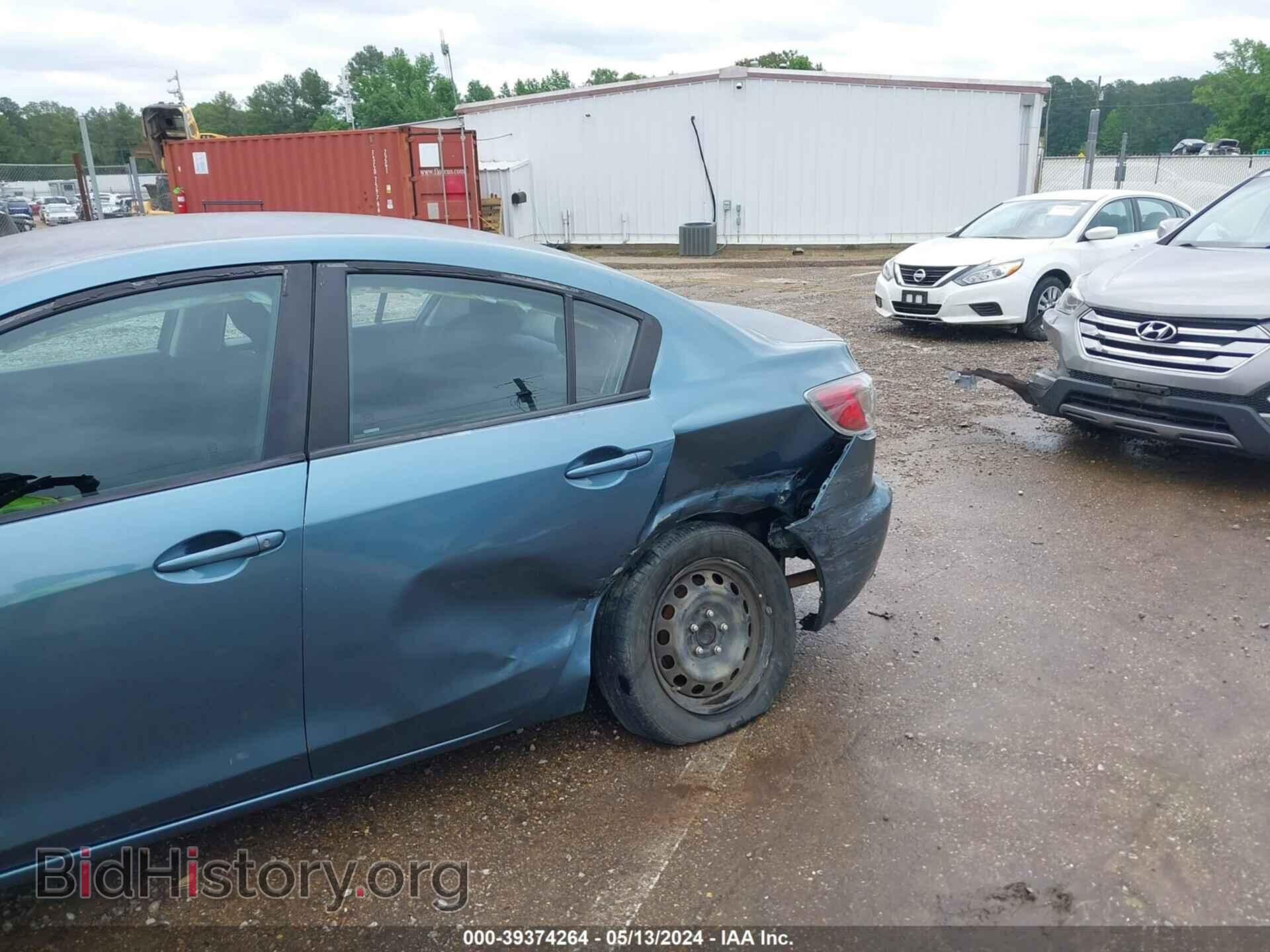 2011 MAZDA MAZDA3 - VIN: JM1BL1UF5B1437252 - Фото 6