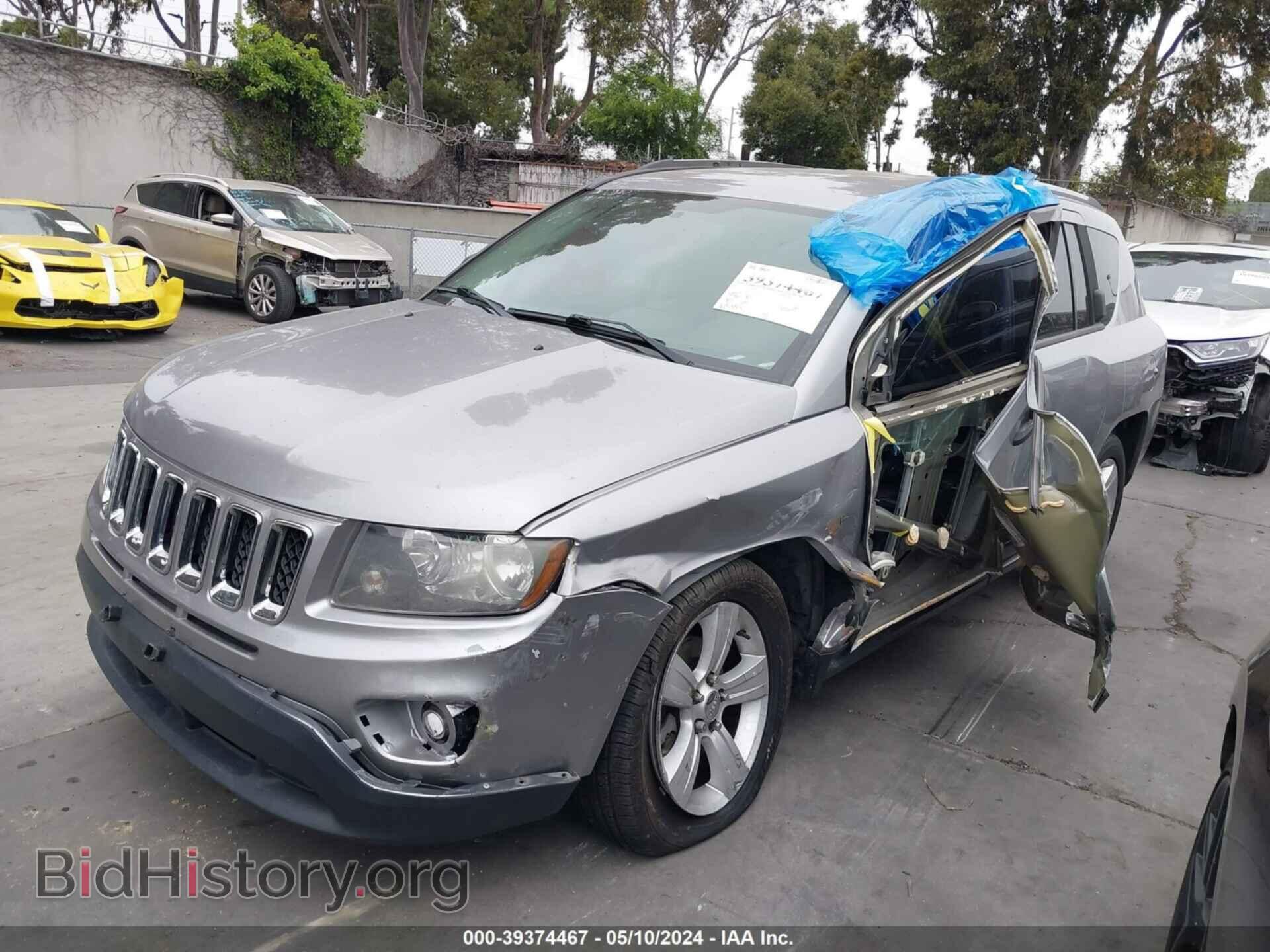 2016 JEEP COMPASS - VIN: 1C4NJCBB3GD543008 - Фото 2