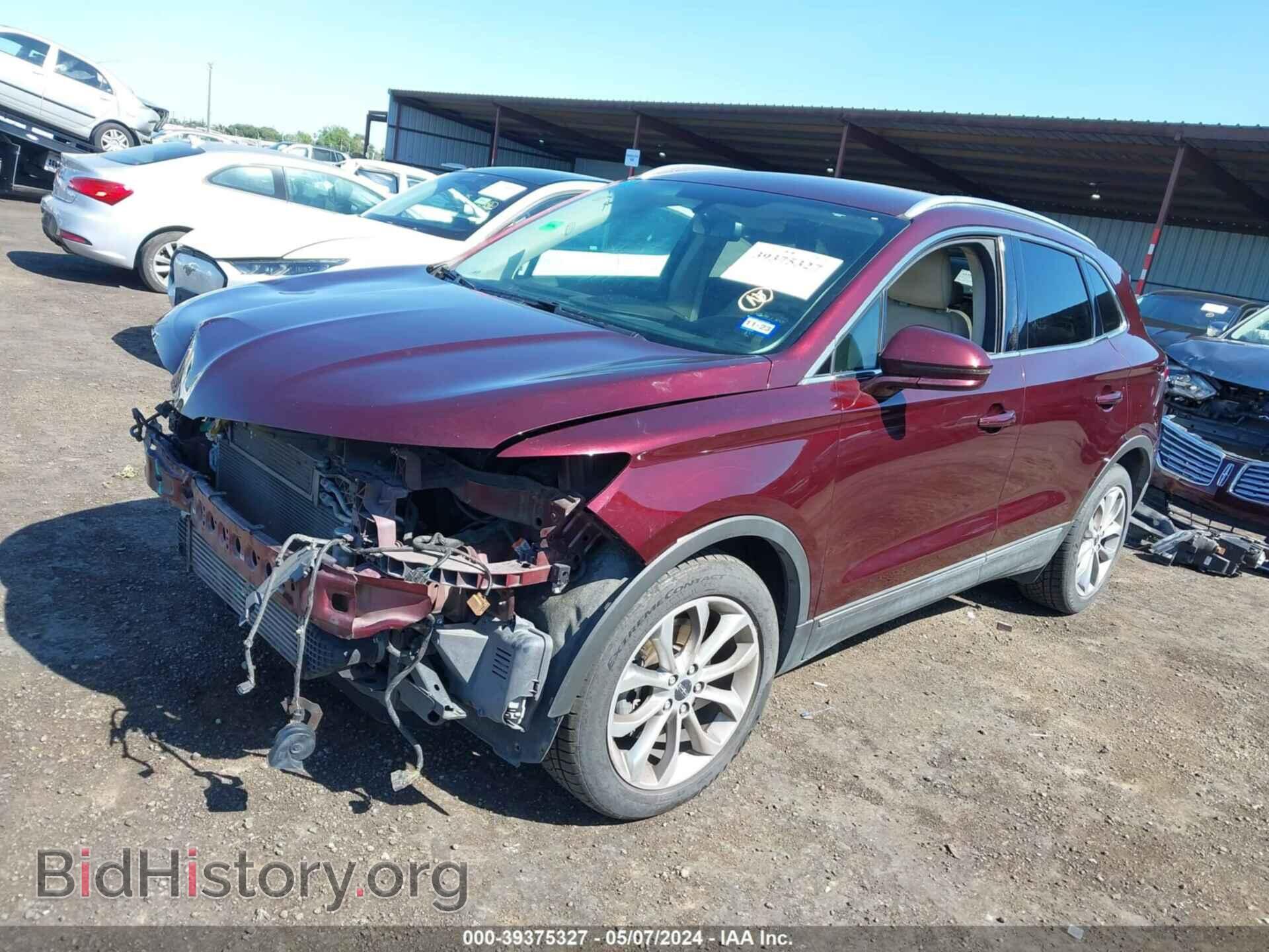 2017 LINCOLN MKC - VIN: 5LMCJ2C95HUL34330 - Photo 2
