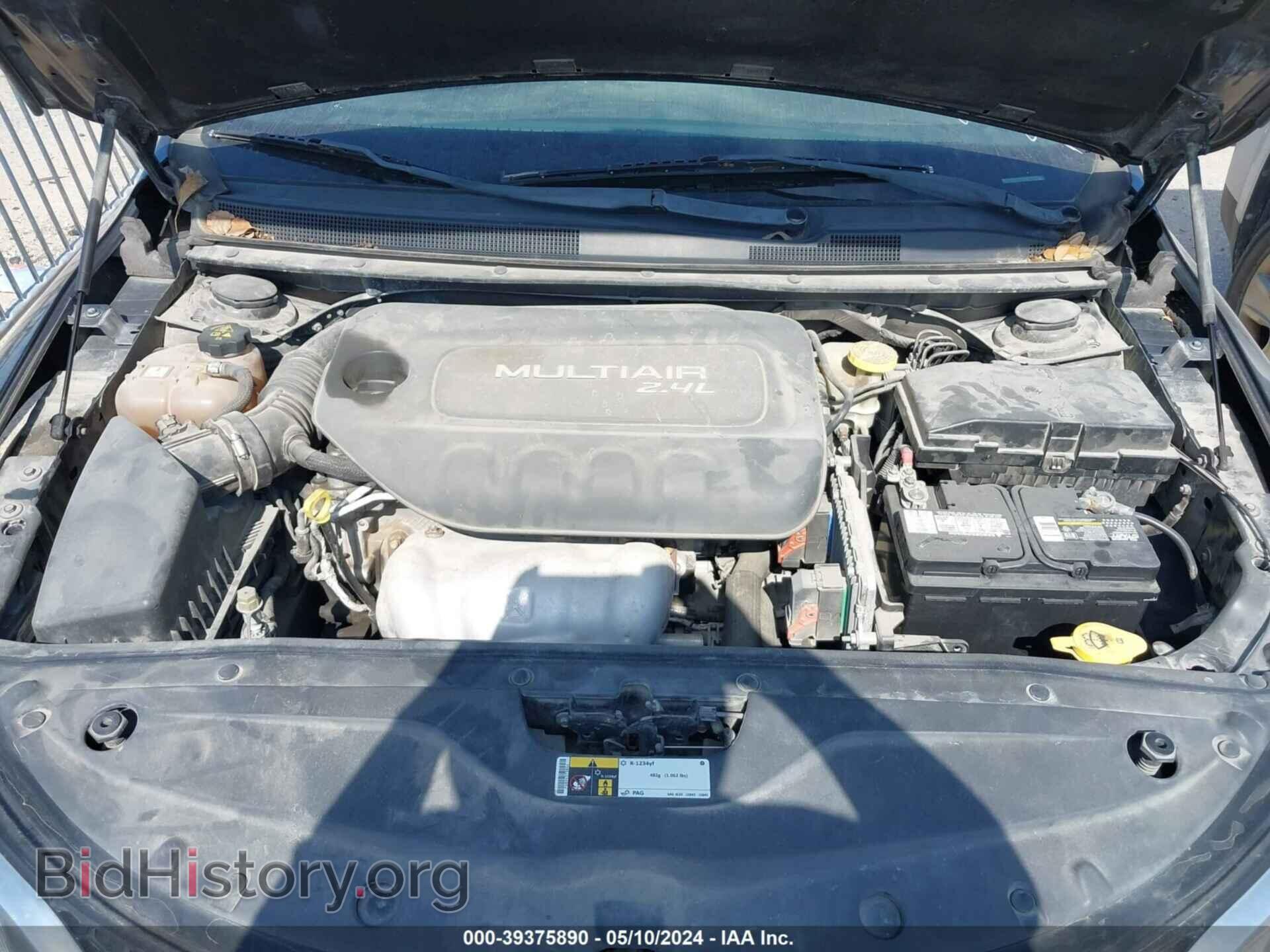 2016 CHRYSLER 200 - VIN: 1C3CCCABXGN172513 - Фото 10