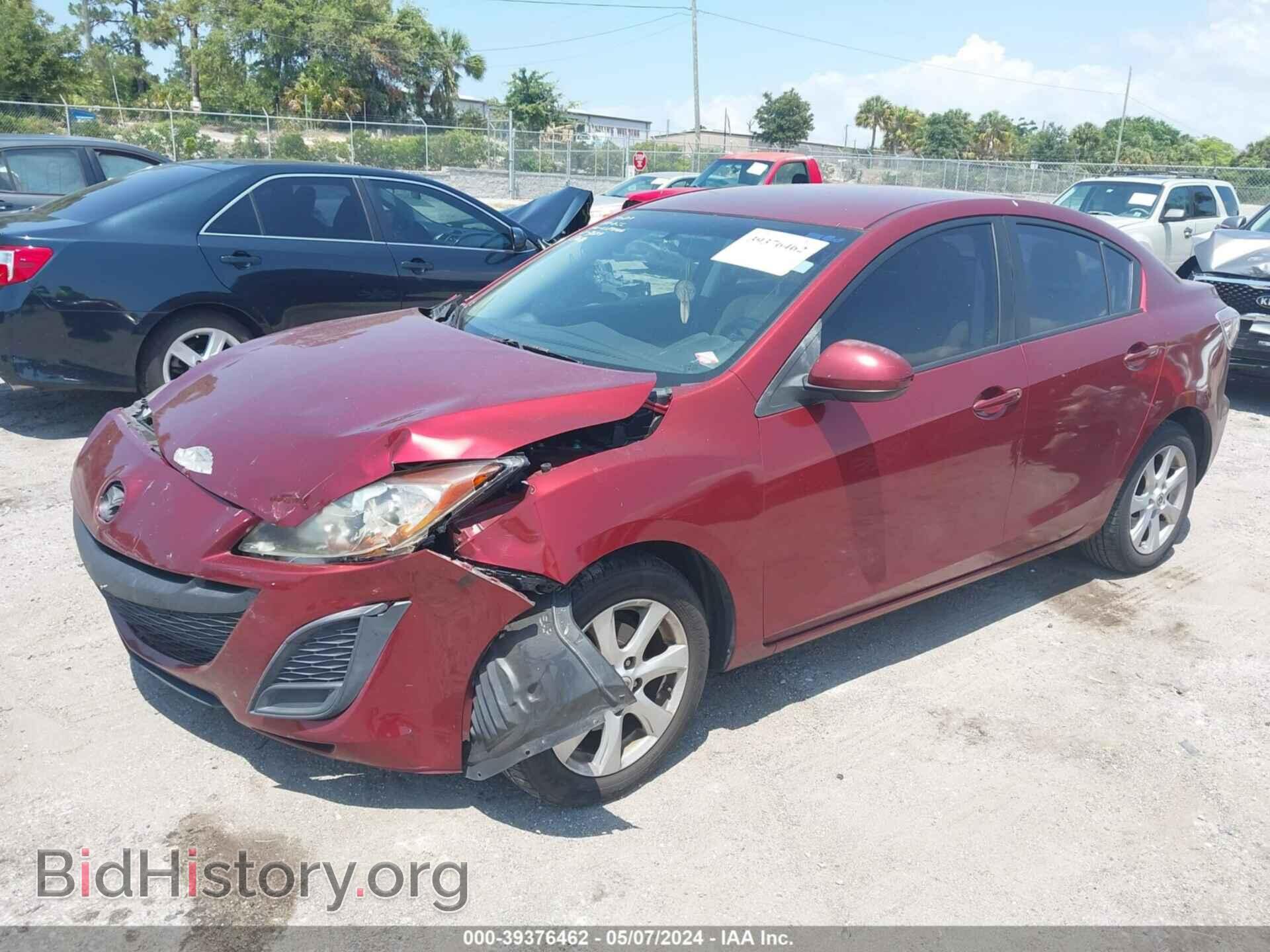 2011 MAZDA MAZDA3 - VIN: JM1BL1VFXB1453624 - Фото 2