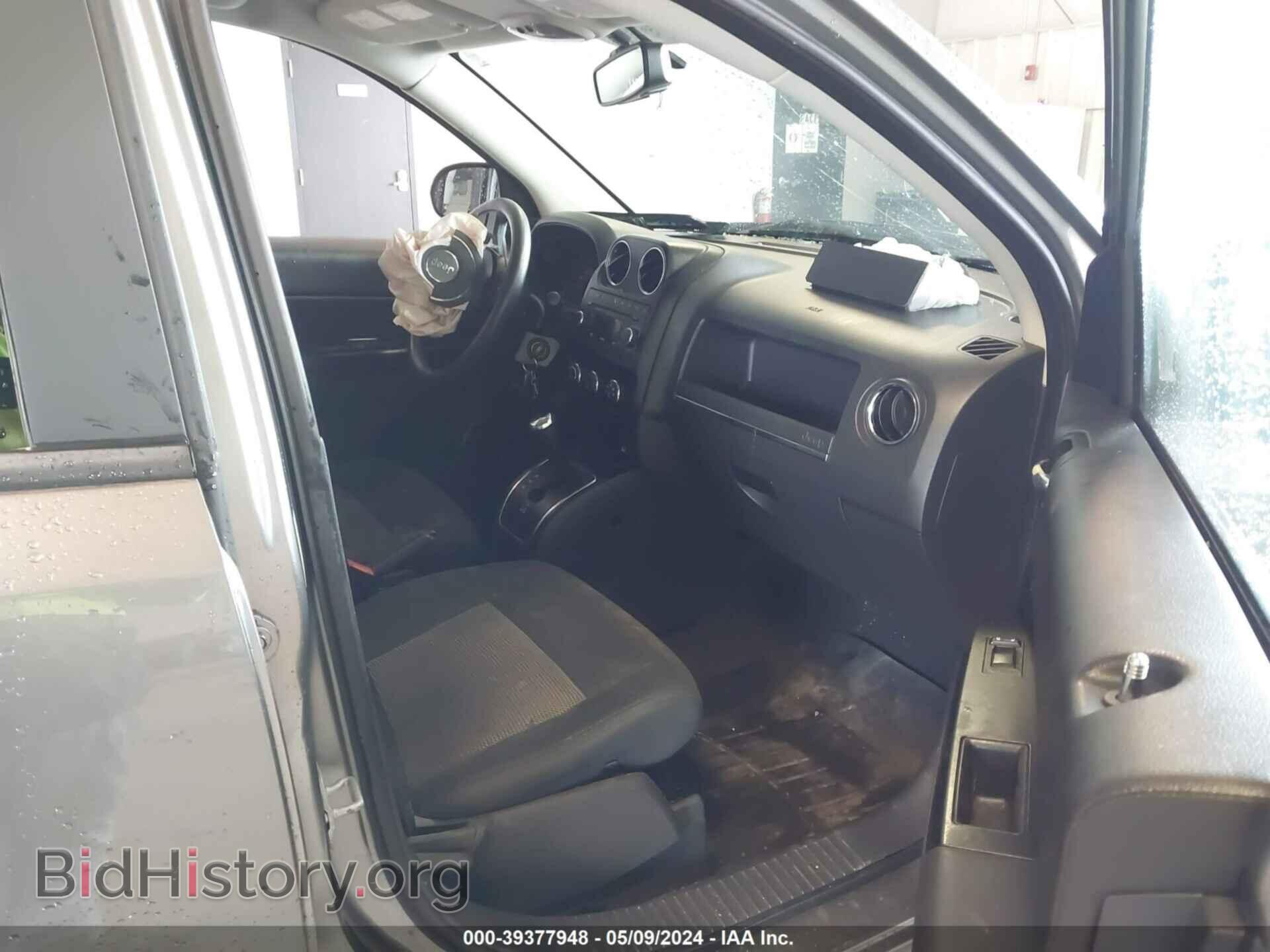 2011 JEEP COMPASS - VIN: 1J4NF1FB5BD240251 - Фото 5