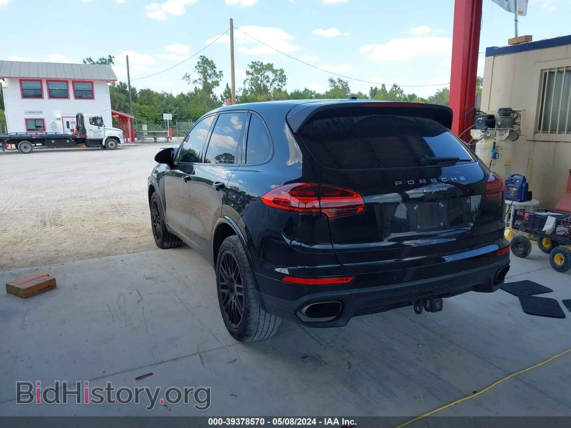 2017 PORSCHE CAYENNE - VIN: WP1AA2A20HKA80525 - Фото 3