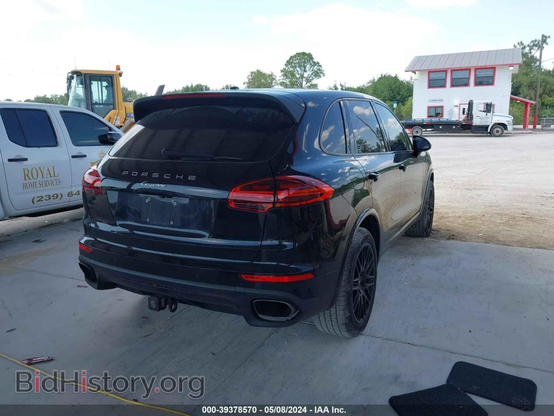 2017 PORSCHE CAYENNE - VIN: WP1AA2A20HKA80525 - Фото 4