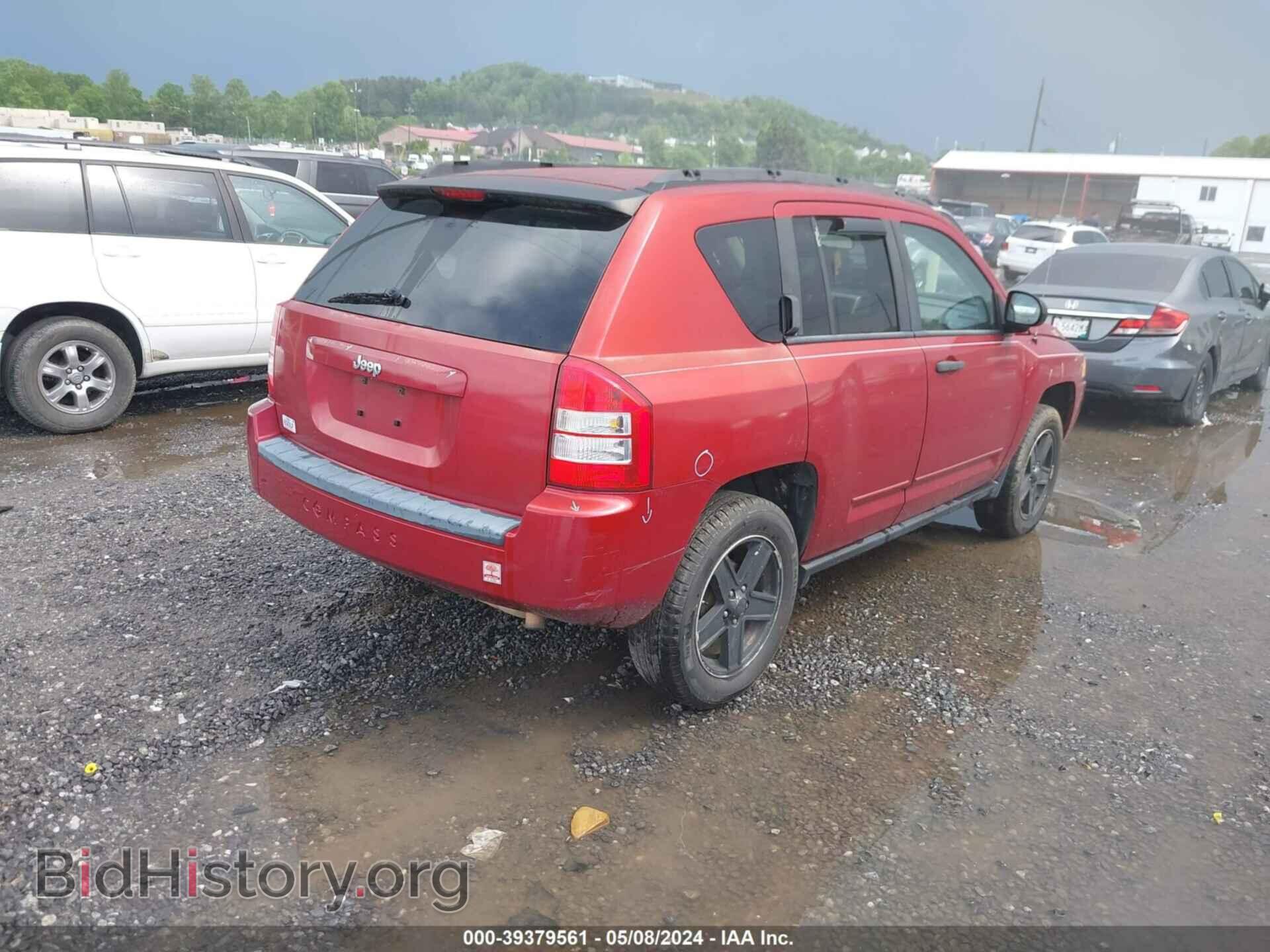 2008 JEEP COMPASS - VIN: 1J8FT47088D730461 - Фото 4