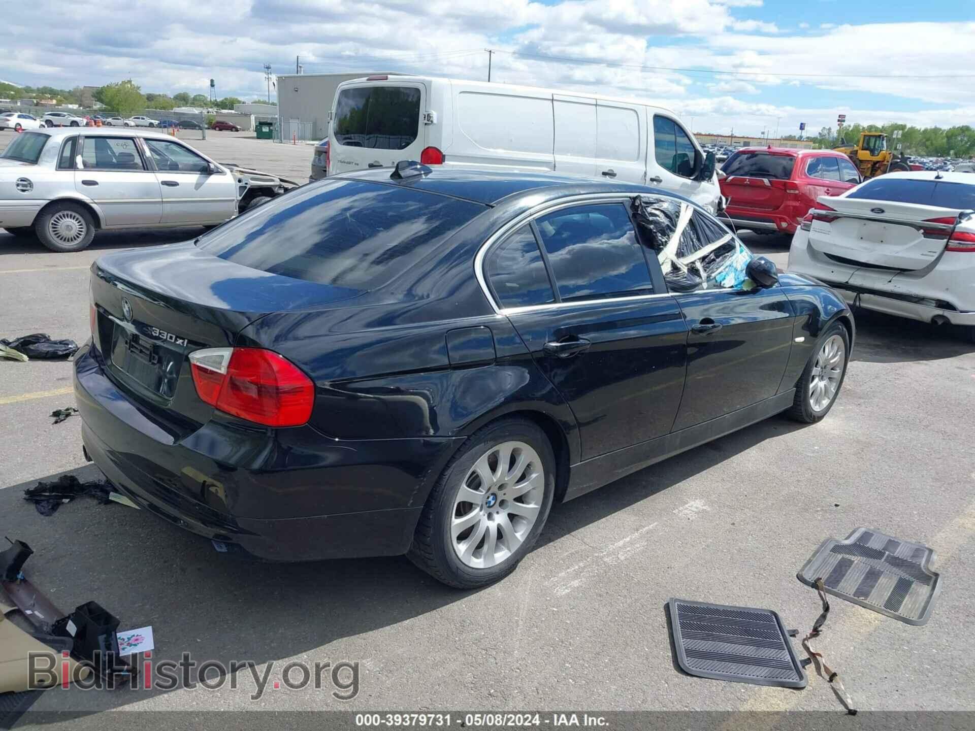 2006 BMW 330XI - VIN: WBAVD33546KV65140 - Фото 4