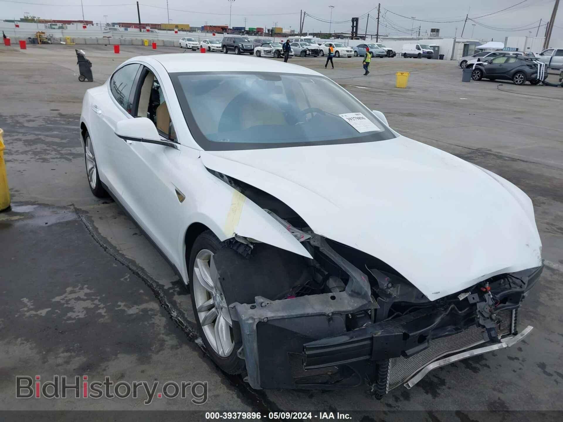 Фотография 5YJSA1DG2DFP07739 - TESLA MODEL S 2013