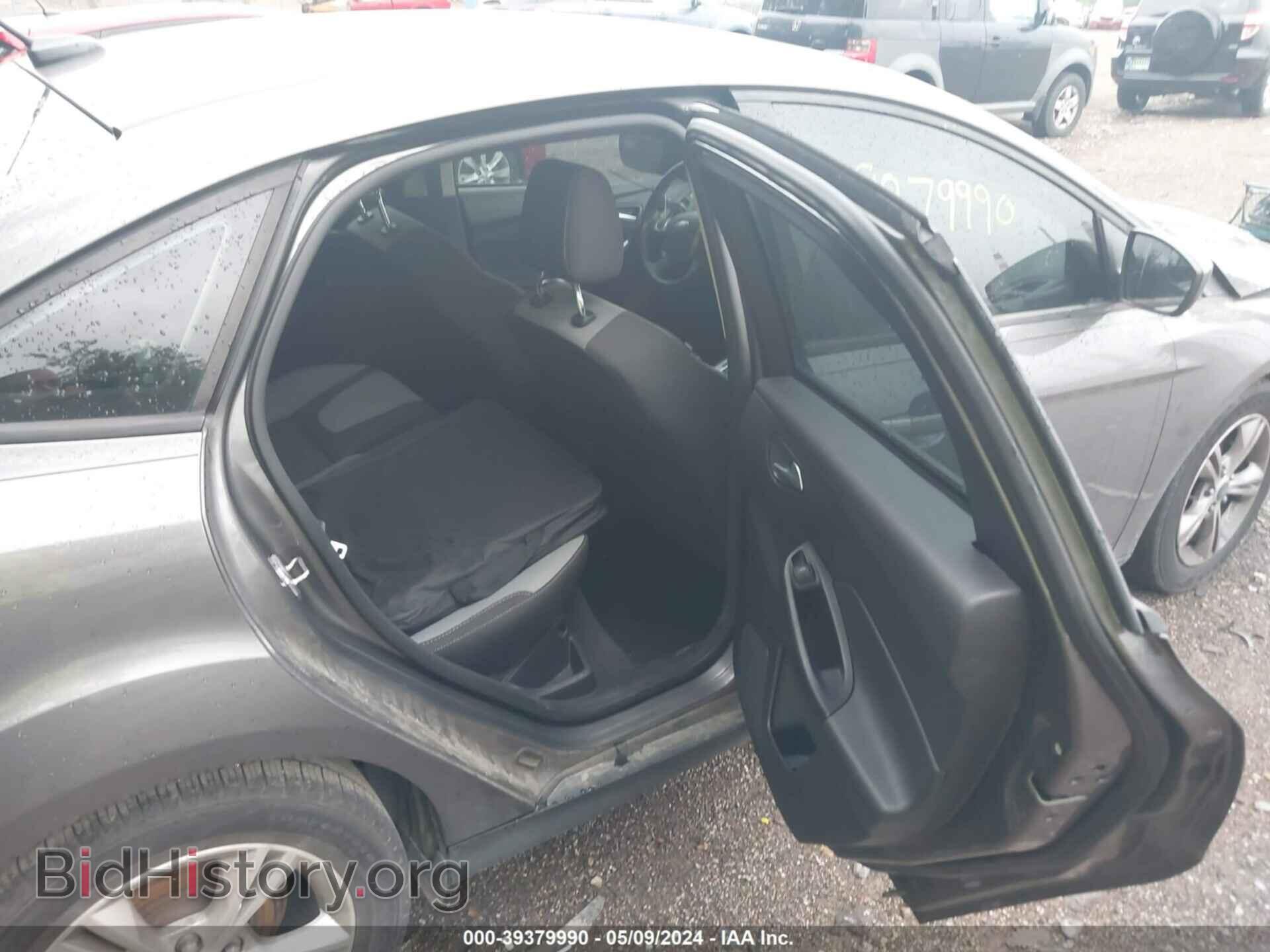 2012 FORD FOCUS - VIN: 1FAHP3F28CL366001 - Фото 8