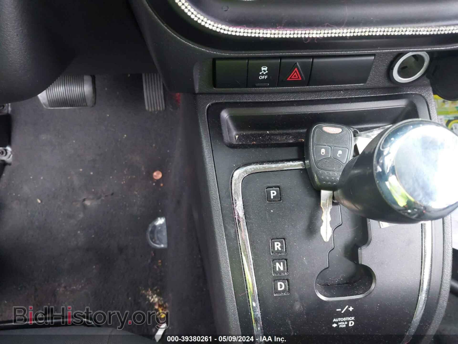 2010 JEEP COMPASS - VIN: 1J4NT4FA3AD659263 - Фото 11
