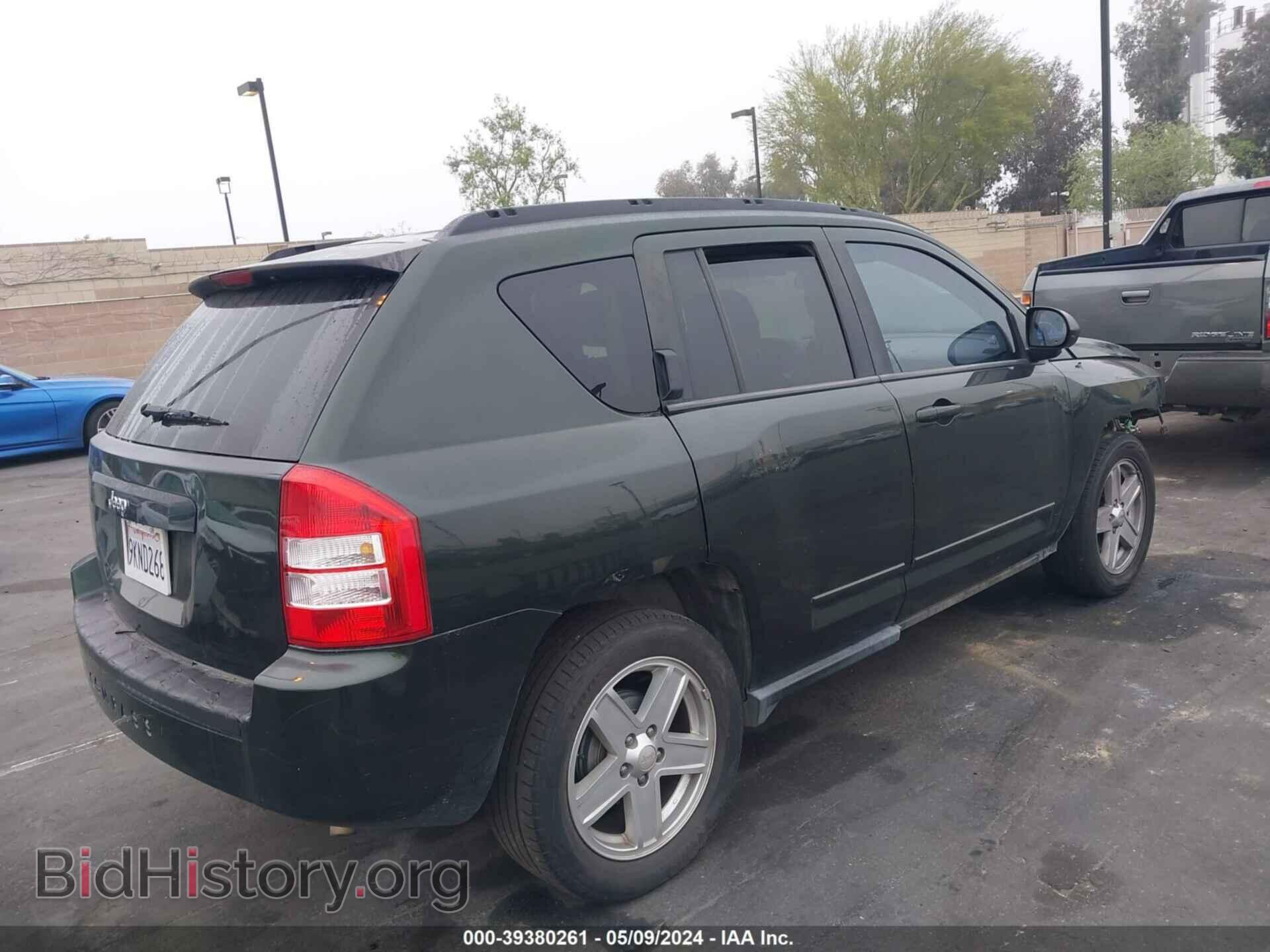 2010 JEEP COMPASS - VIN: 1J4NT4FA3AD659263 - Фото 4
