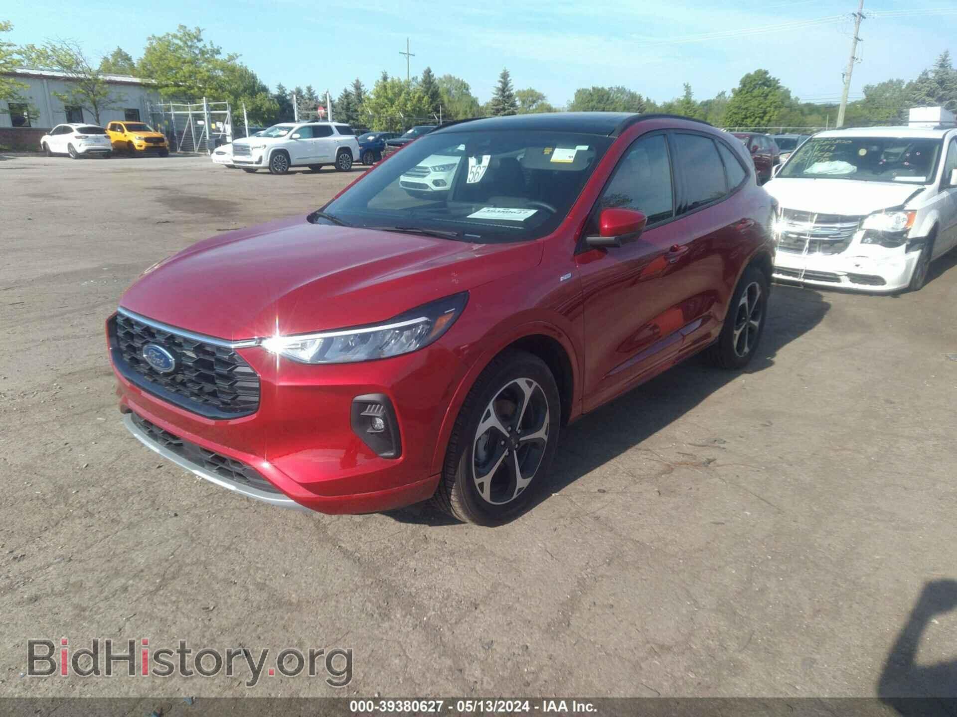 2023 FORD ESCAPE - VIN: 1FMCU9NA2PUB33946 - Фото 2