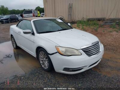 2013 Chrysler 200 Limited, white — VIN 1C3BCBFG5DN627984, IAAI
