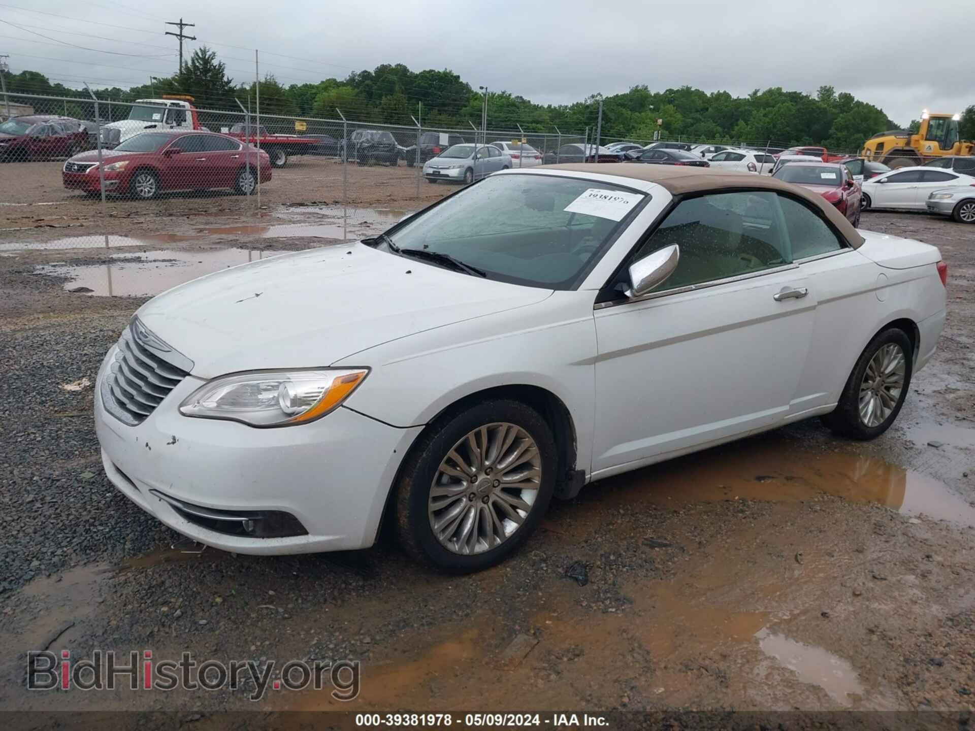 2013 CHRYSLER 200 - VIN: 1C3BCBFG5DN627984 - Фото 2