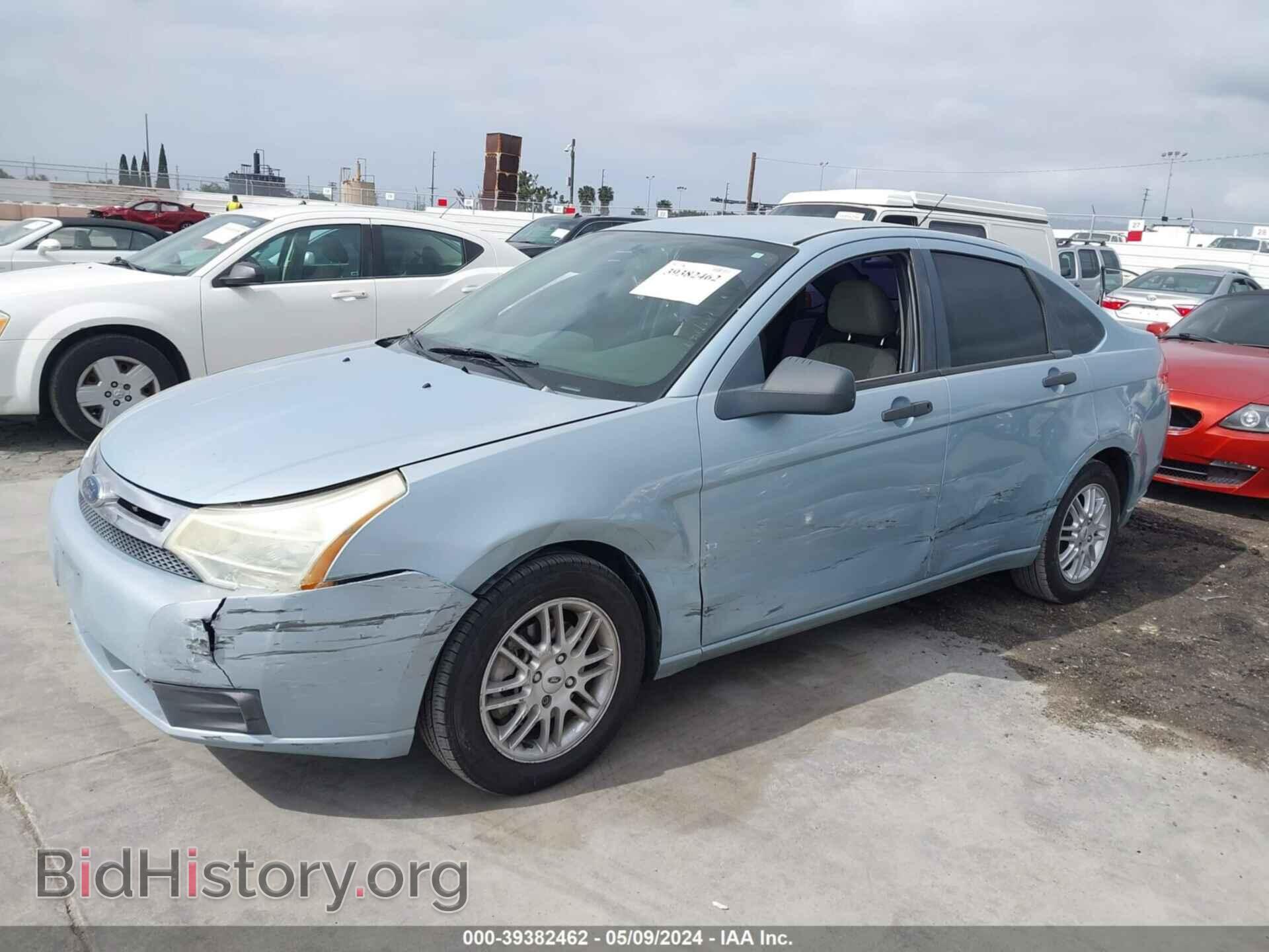 2009 FORD FOCUS - VIN: 1FAHP35N39W130519 - Фото 2