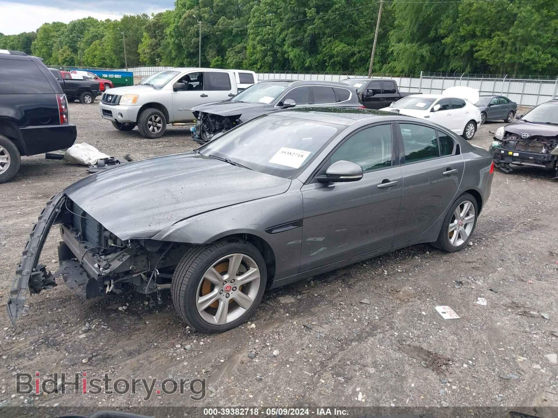 2017 JAGUAR XE - VIN: SAJAK4BN2HA969417 - Фото 2