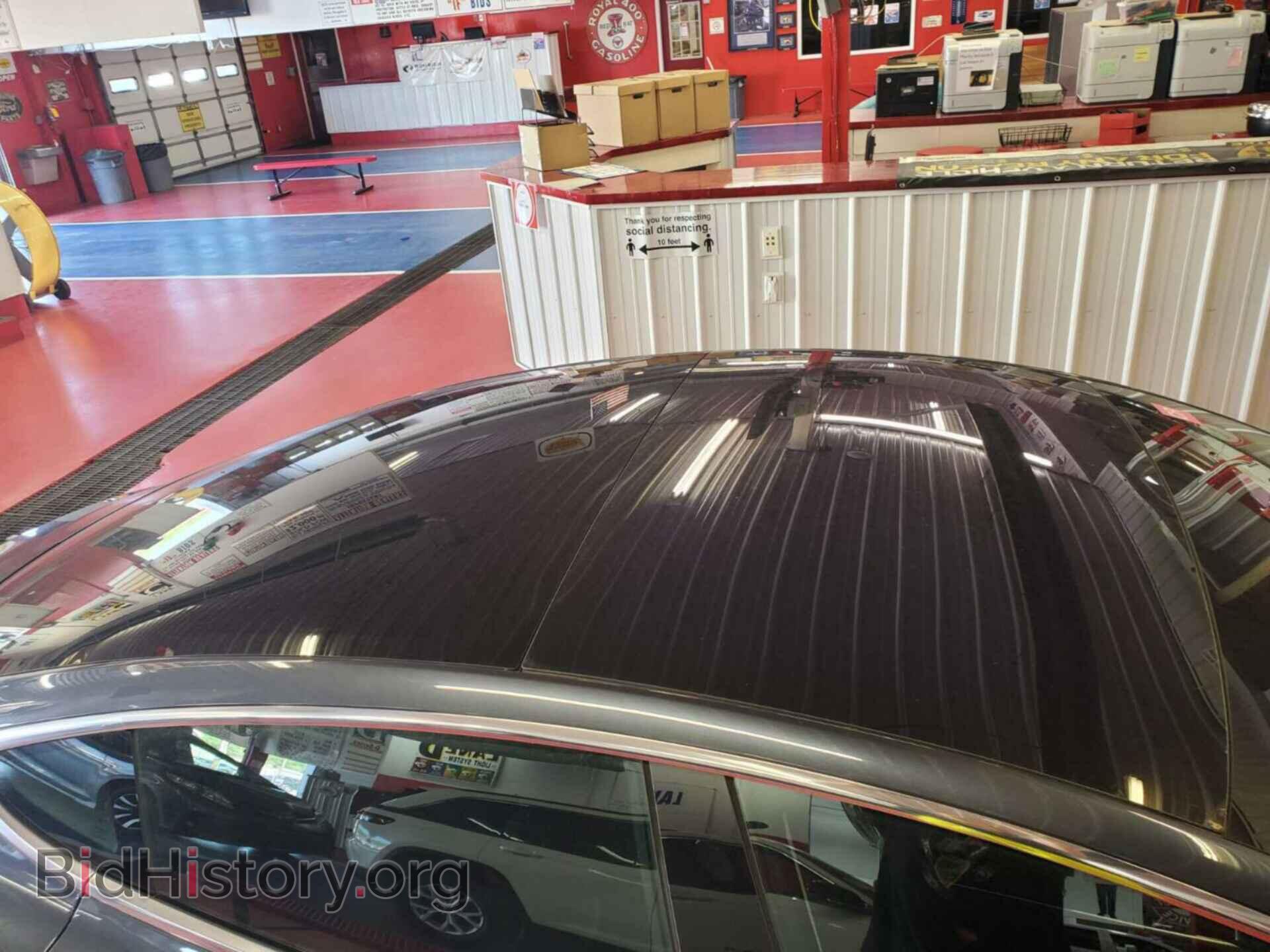 Фотография 5YJ3E1EB2JF187078 - TESLA MODEL 3 2018