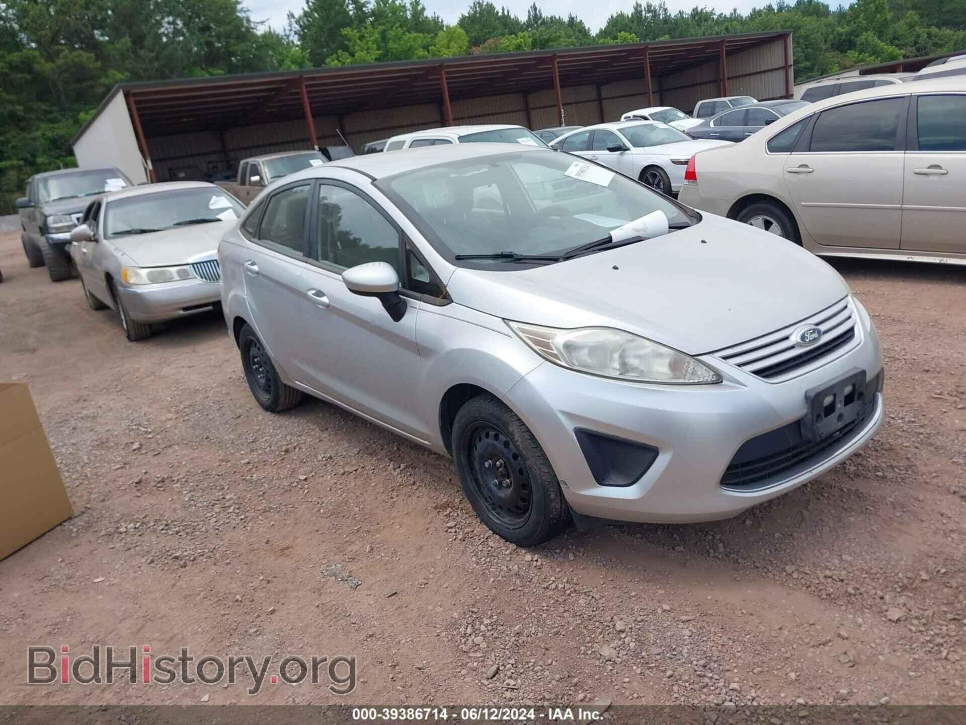 Photo 3FADP4AJ8BM170186 - FORD FIESTA 2011