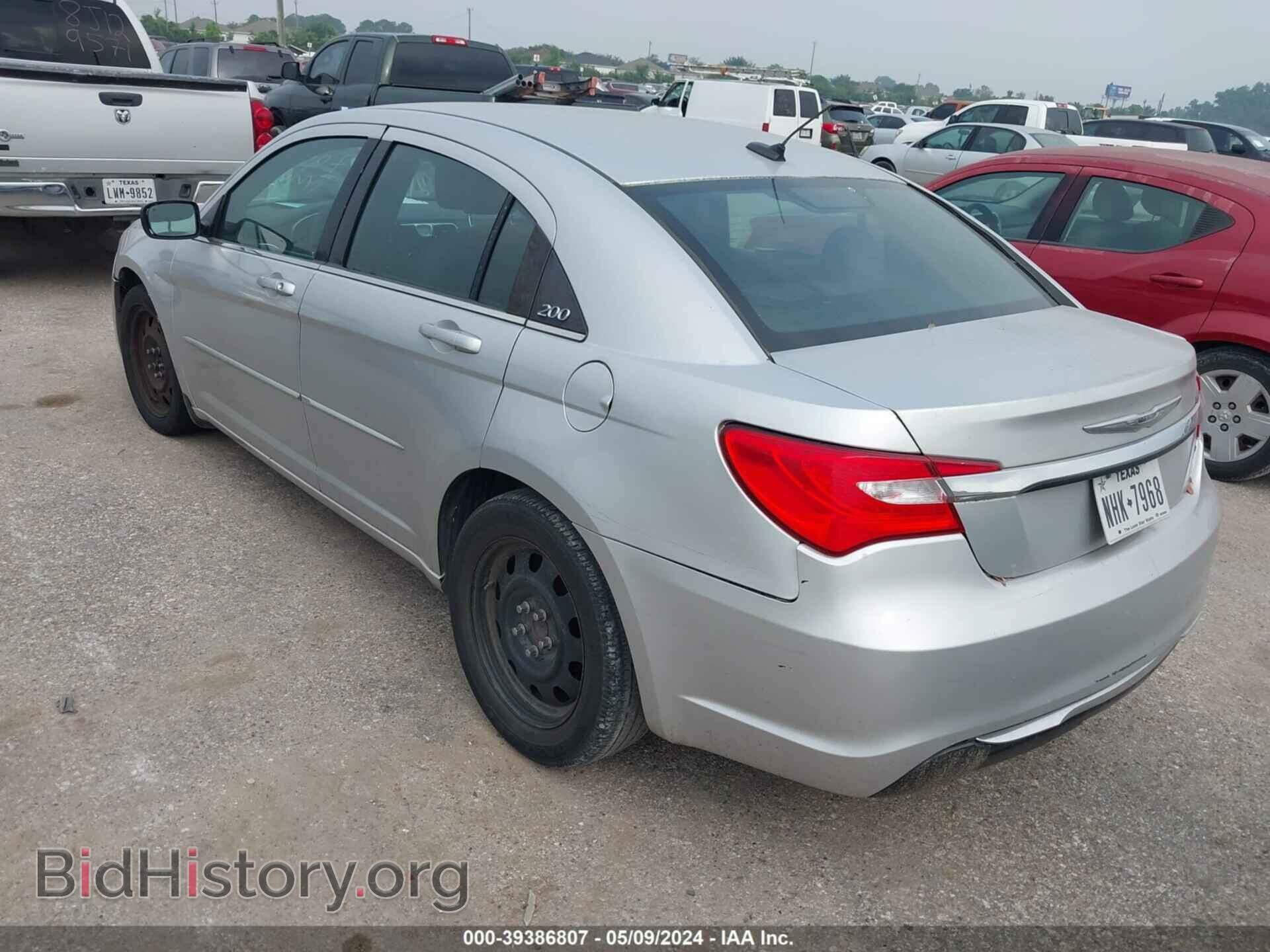 2012 CHRYSLER 200 - VIN: 1C3CCBAB3CN317959 - Фото 3