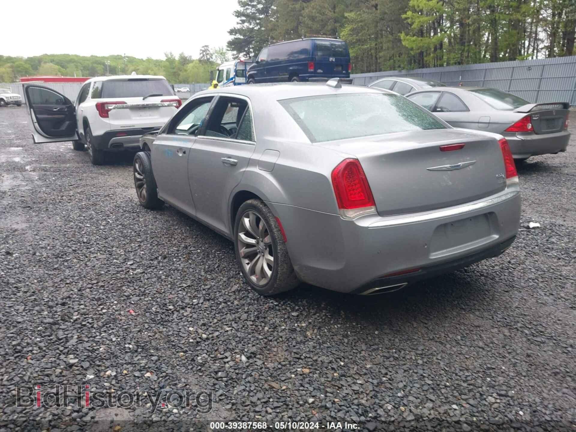 2017 CHRYSLER 300C - VIN: 2C3CCAEG3HH586429 - Фото 3