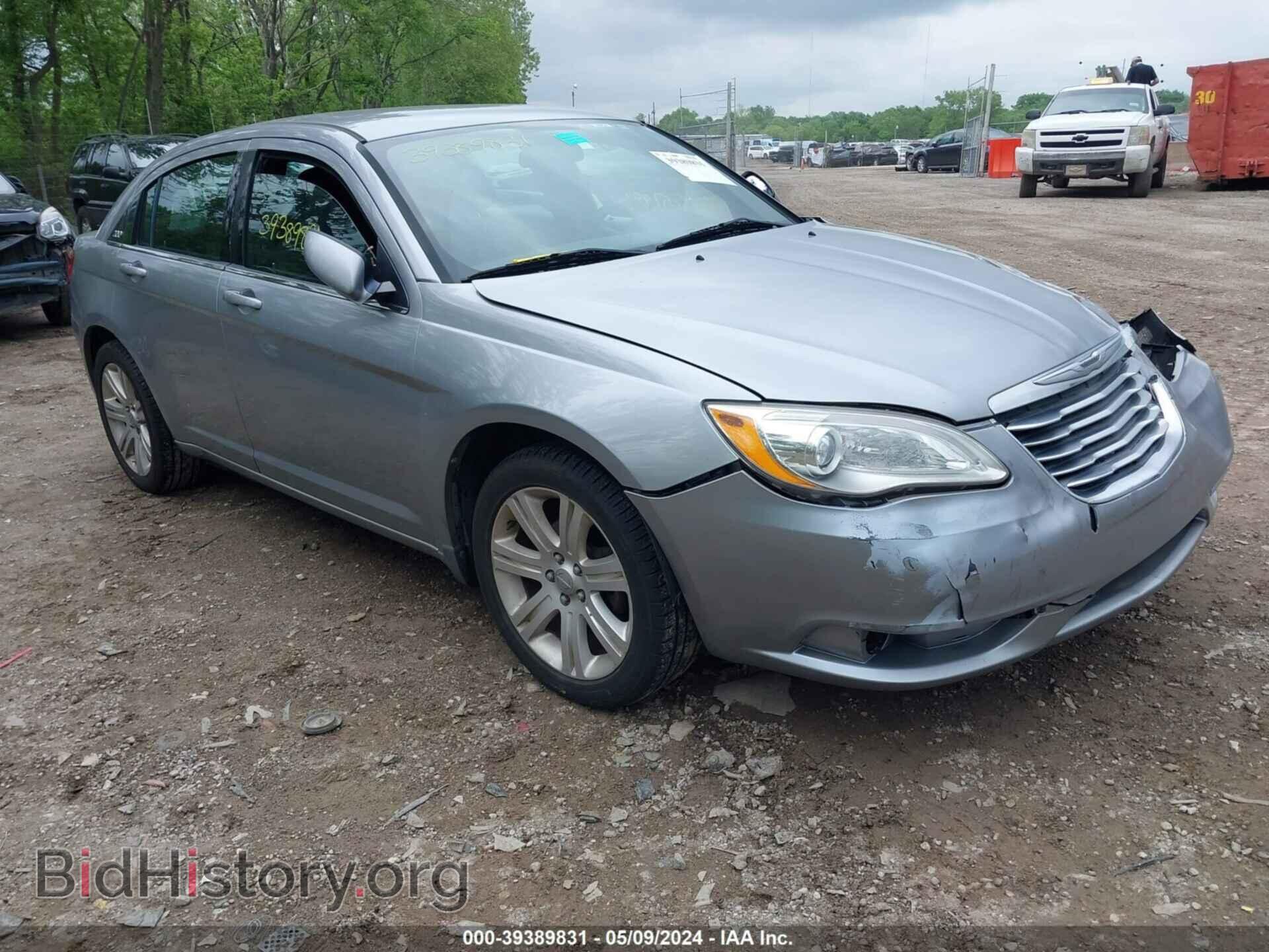 2013 CHRYSLER 200 - VIN: 1C3CCBAB3DN698648 - Фото 12