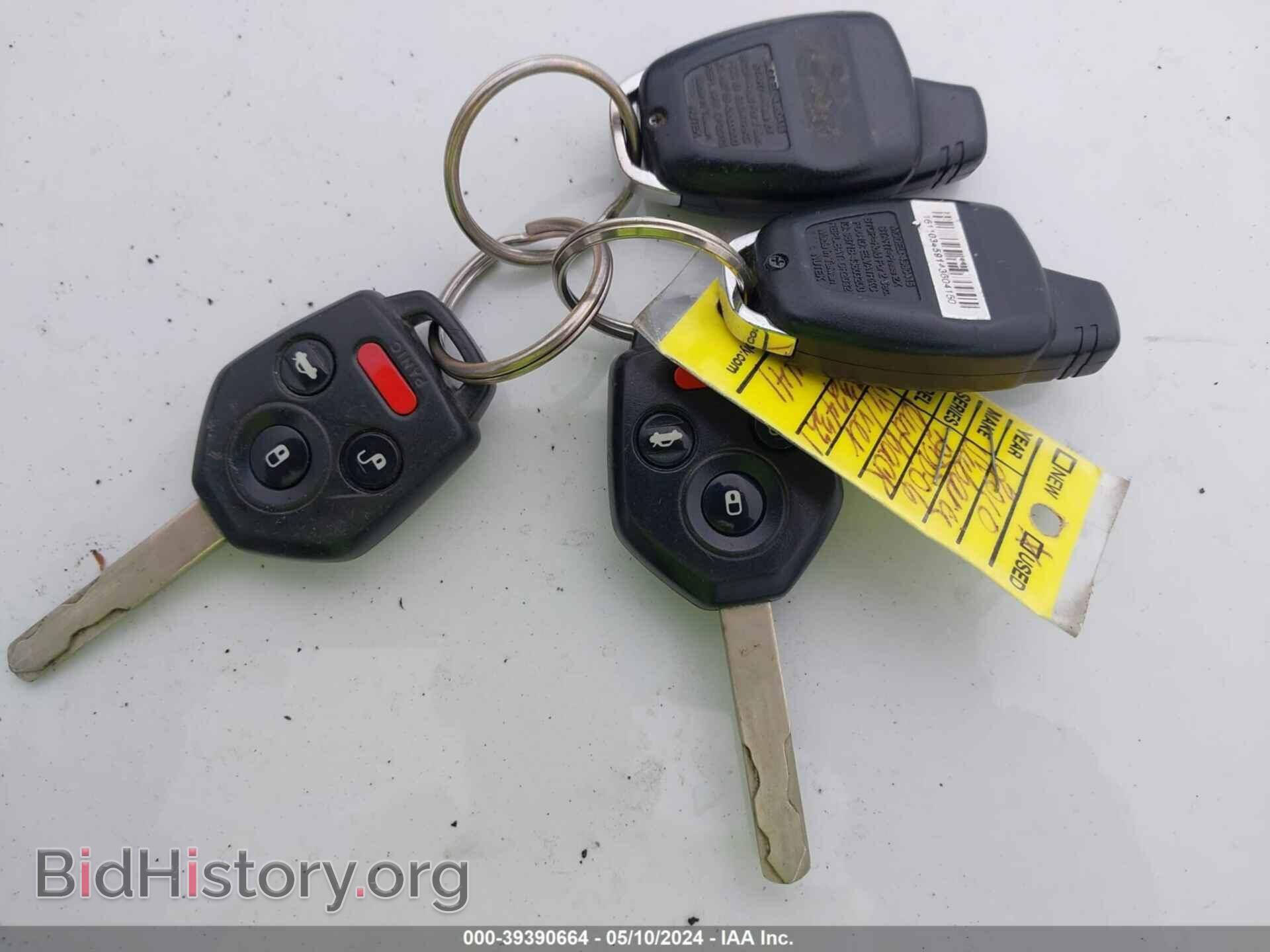 2010 SUBARU OUTBACK - VIN: 4S4BRBGC8A3324321 - Photo 11
