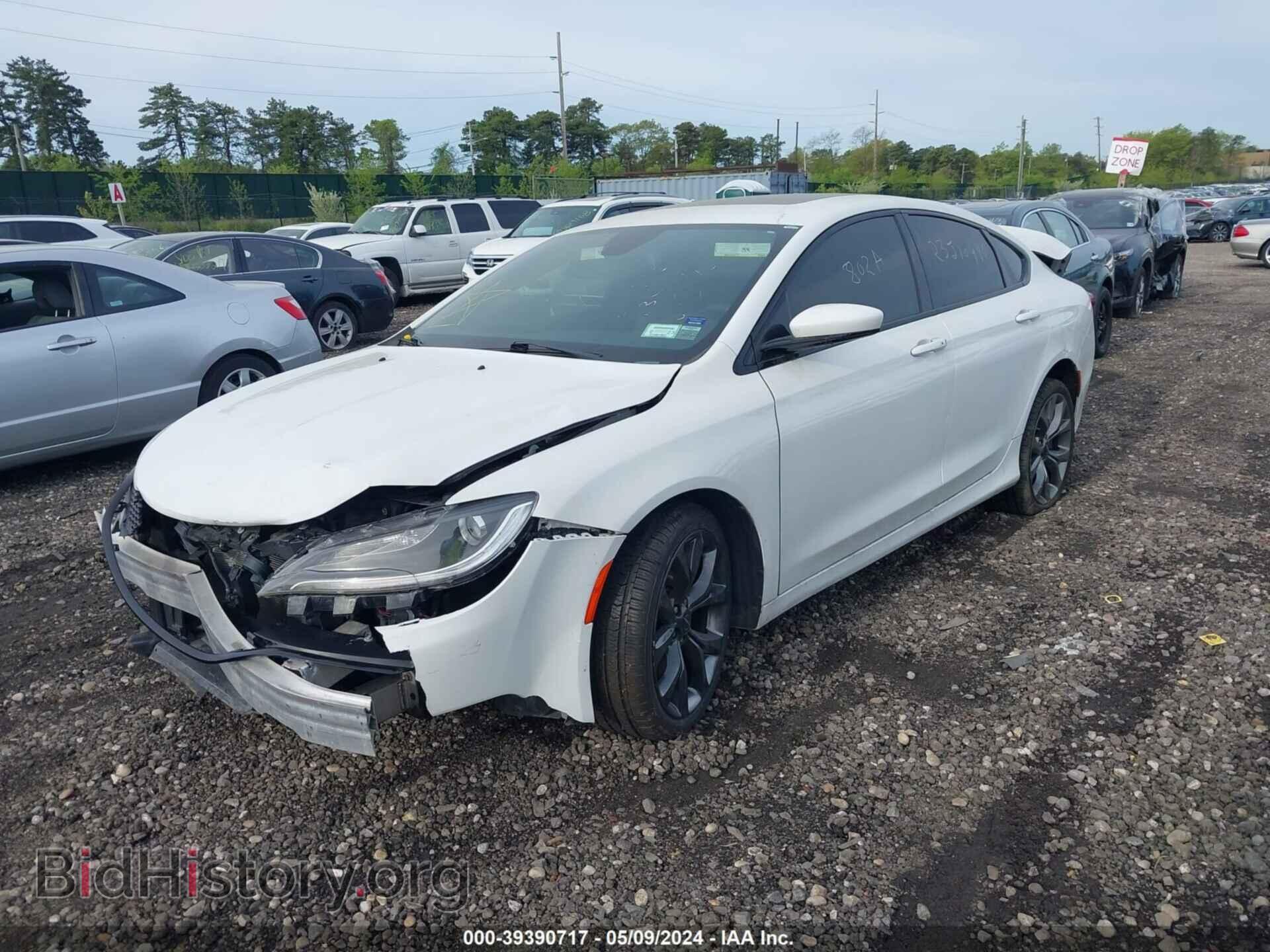 2016 CHRYSLER 200 - VIN: 1C3CCCDG3GN151641 - Фото 2
