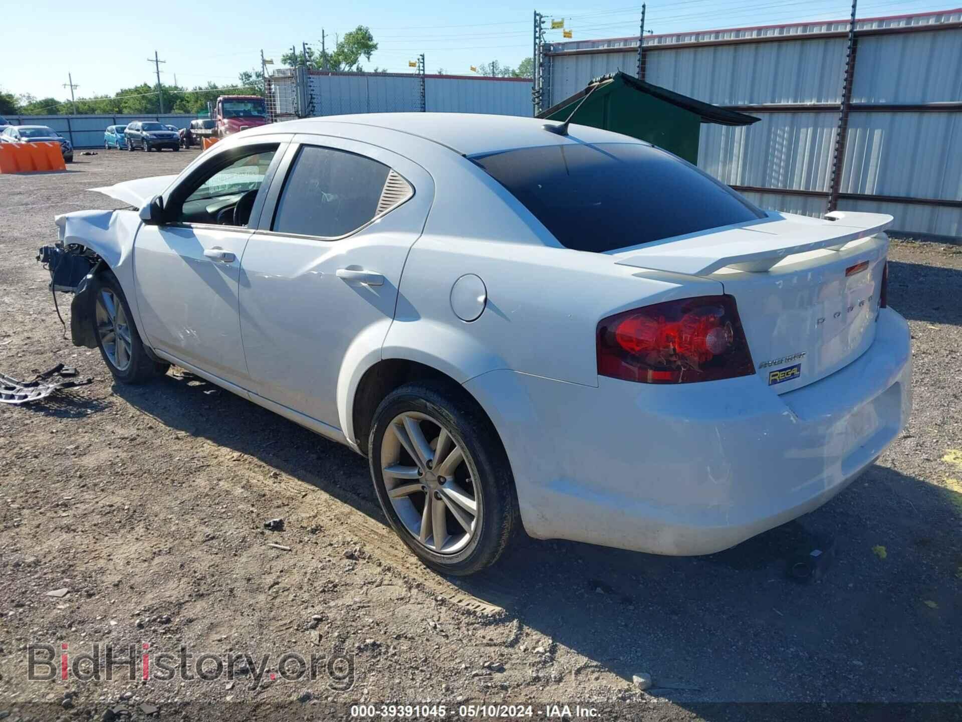 2011 DODGE AVENGER - VIN: 1B3BD1FG5BN548817 - Фото 3
