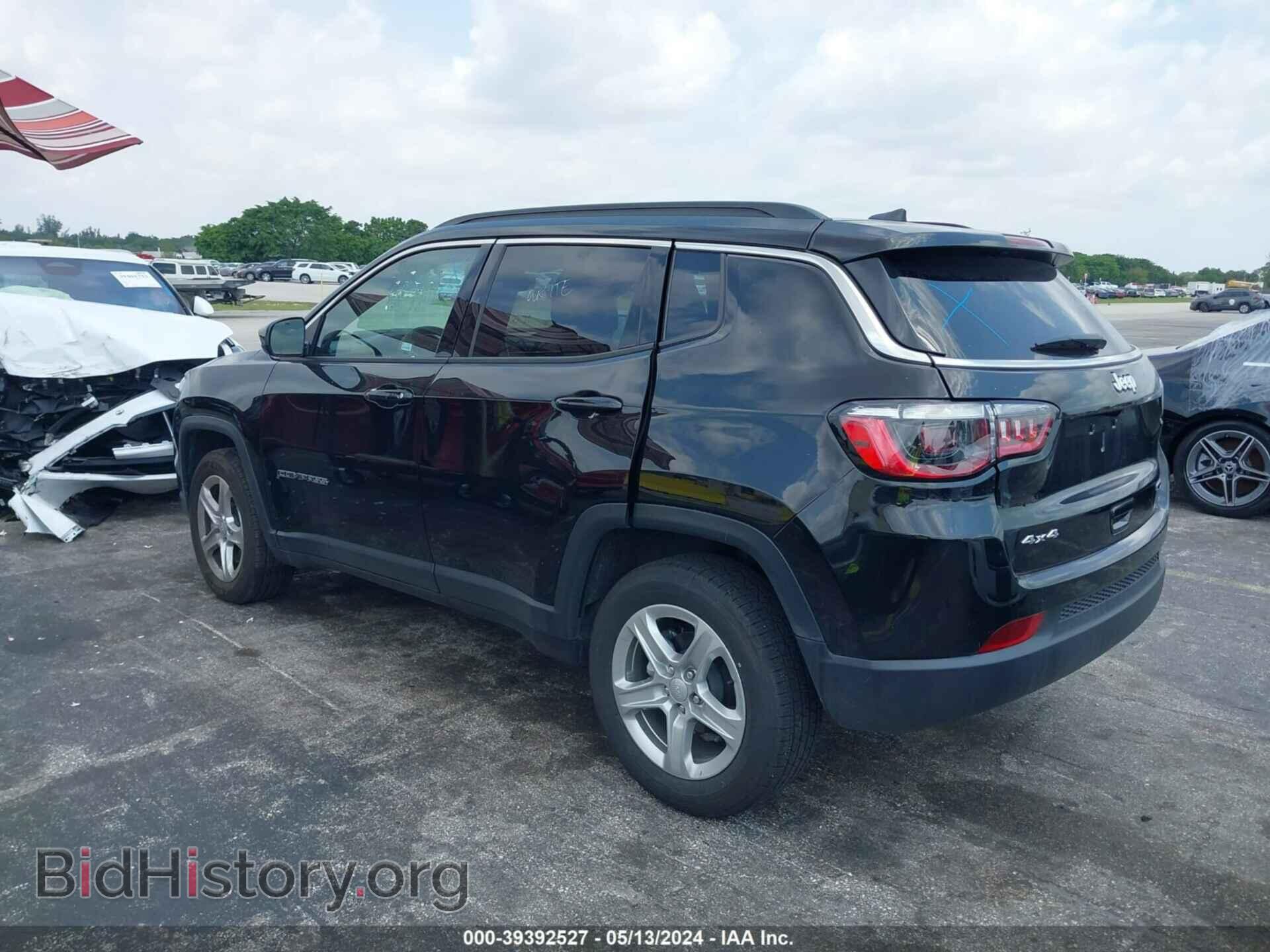 2024 JEEP COMPASS - VIN: 3C4NJDBN2RT599213 - Фото 3