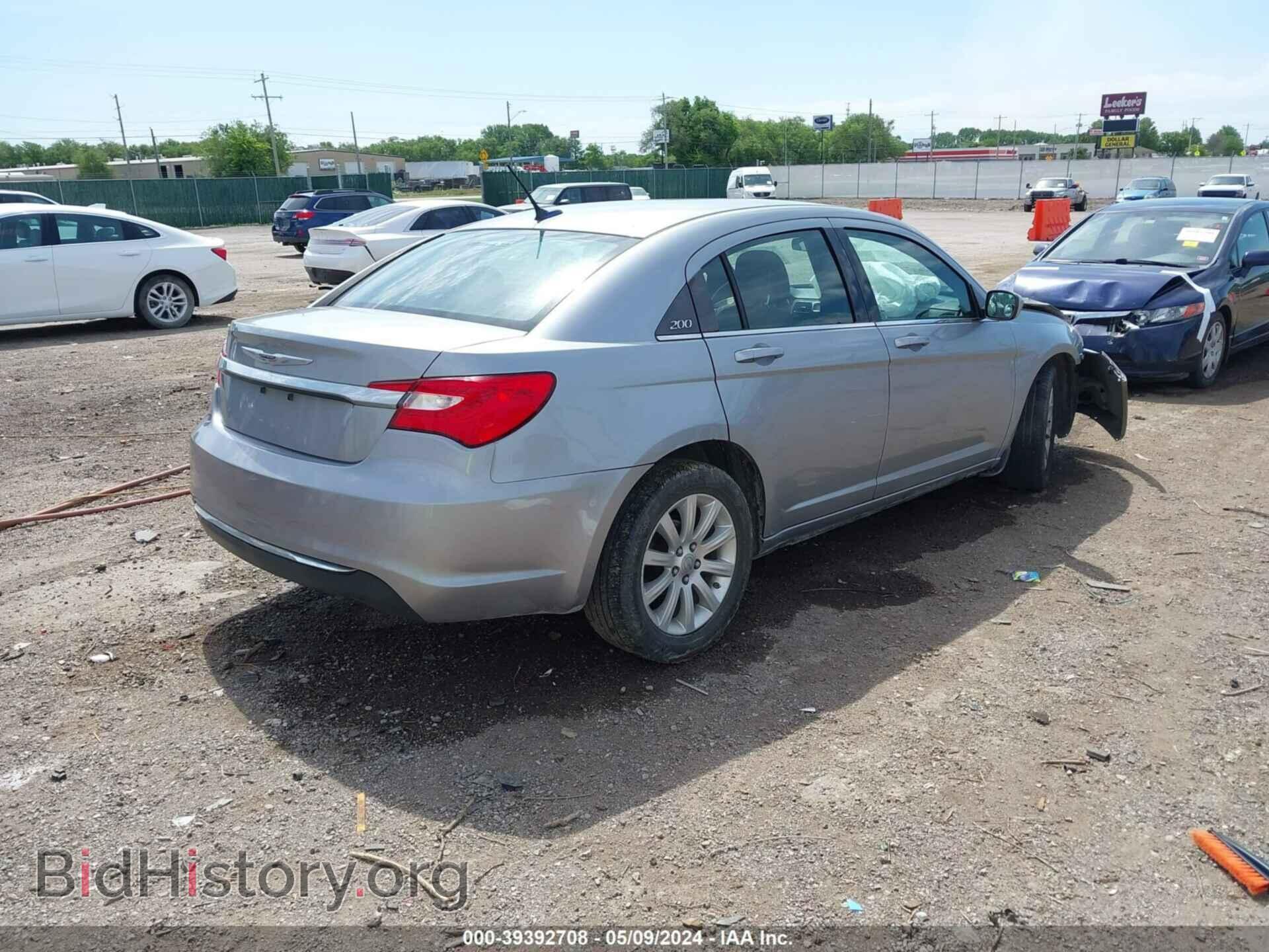 2013 CHRYSLER 200 - VIN: 1C3CCBBB7DN762463 - Фото 4
