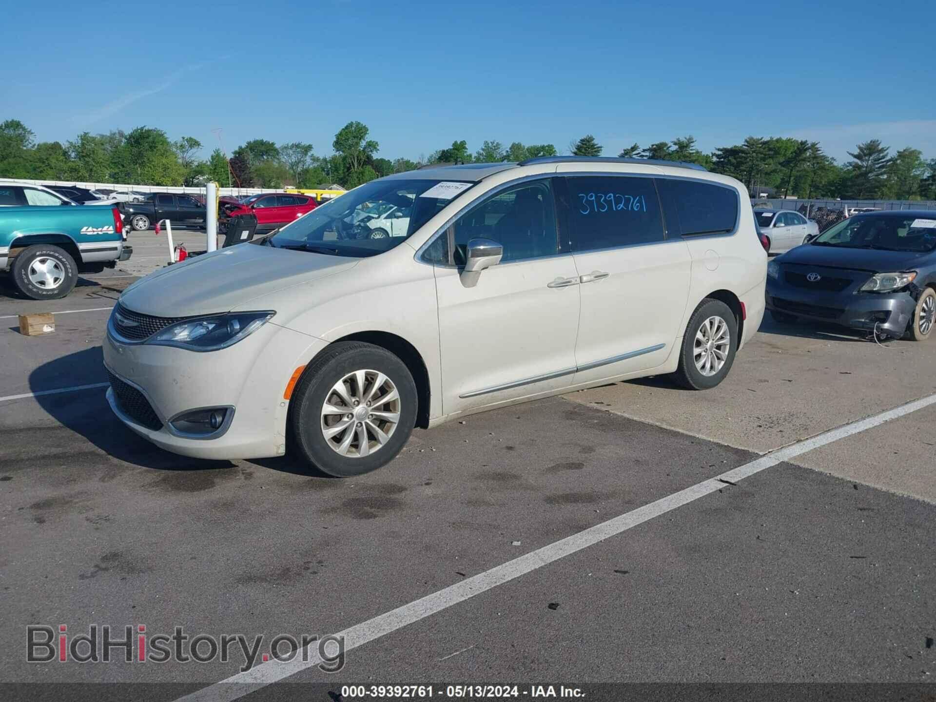 2017 CHRYSLER PACIFICA - VIN: 2C4RC1GG7HR650646 - Photo 2