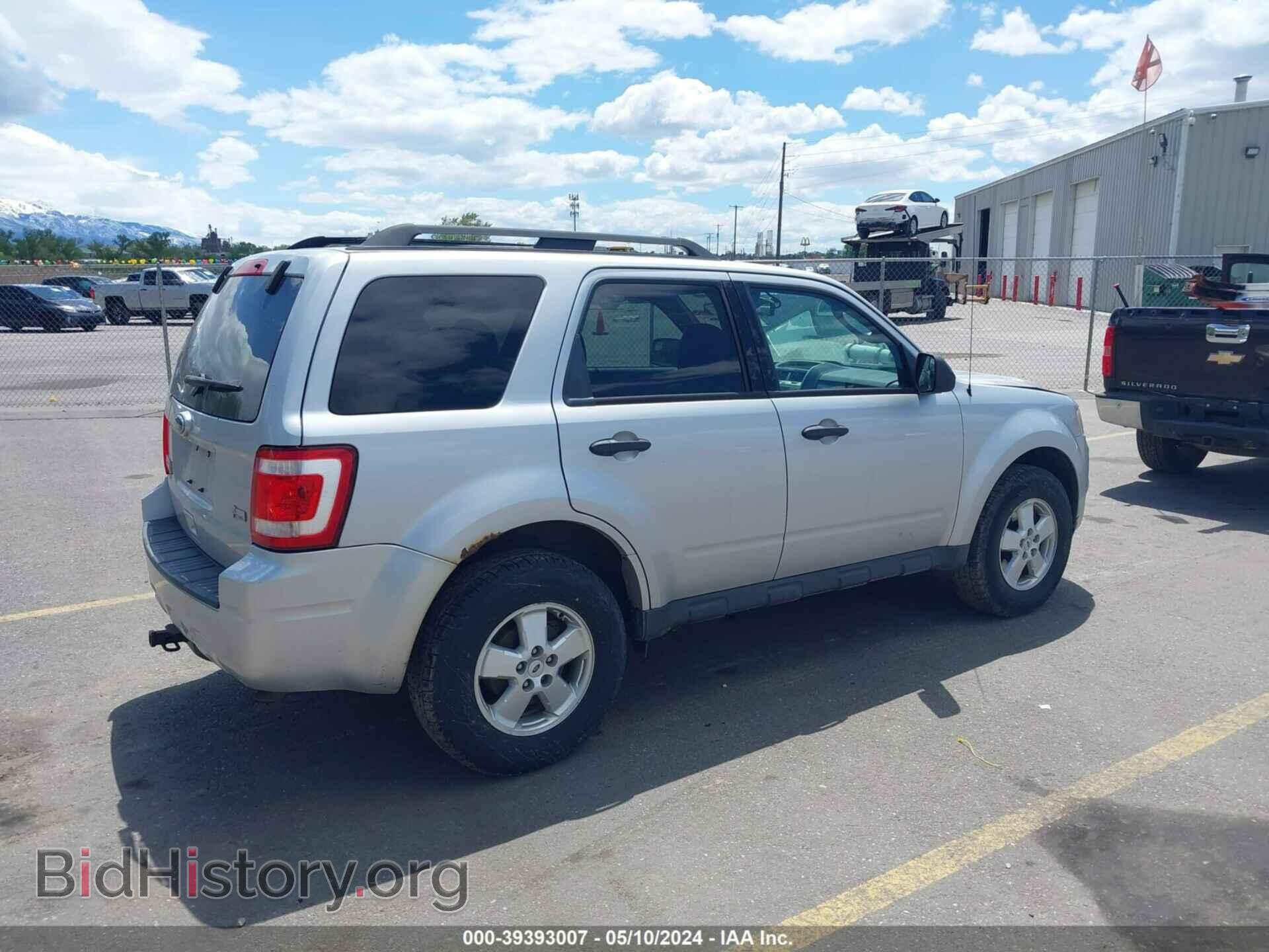 2011 FORD ESCAPE - VIN: 1FMCU9DG7BKA58591 - Photo 4