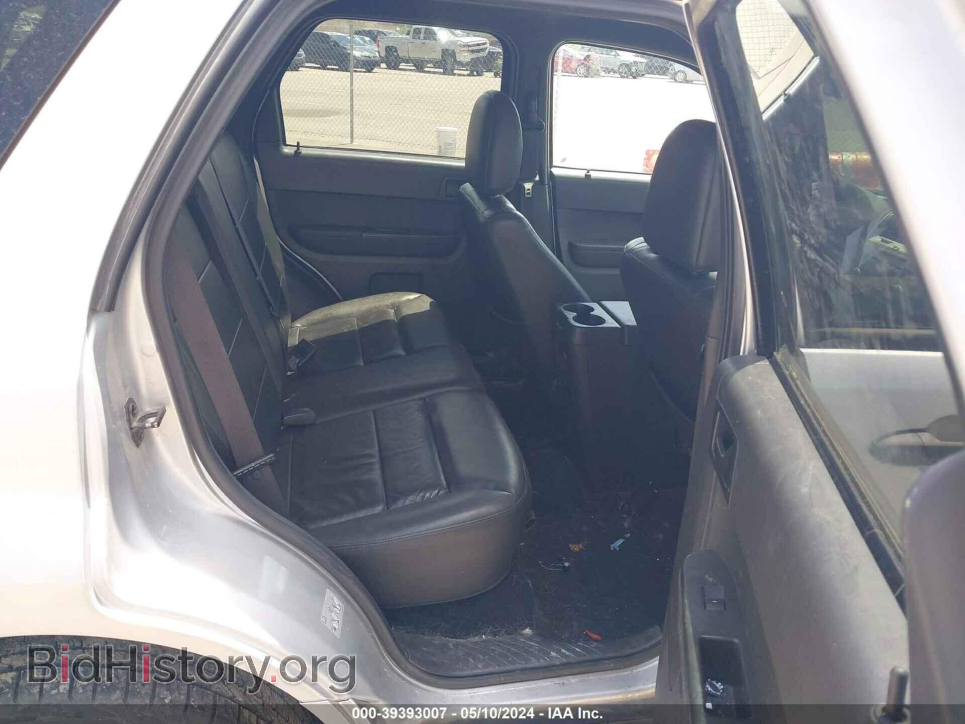 2011 FORD ESCAPE - VIN: 1FMCU9DG7BKA58591 - Photo 8