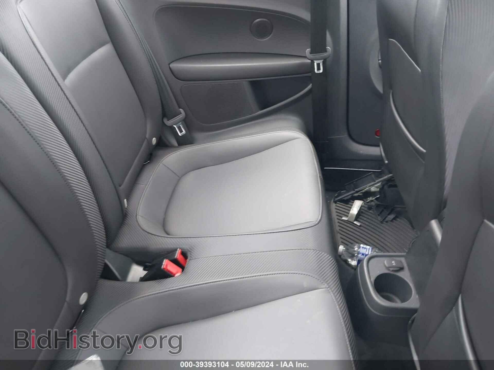 2014 VOLKSWAGEN BEETLE - VIN: 3VWJ17AT2EM658066 - Фото 8