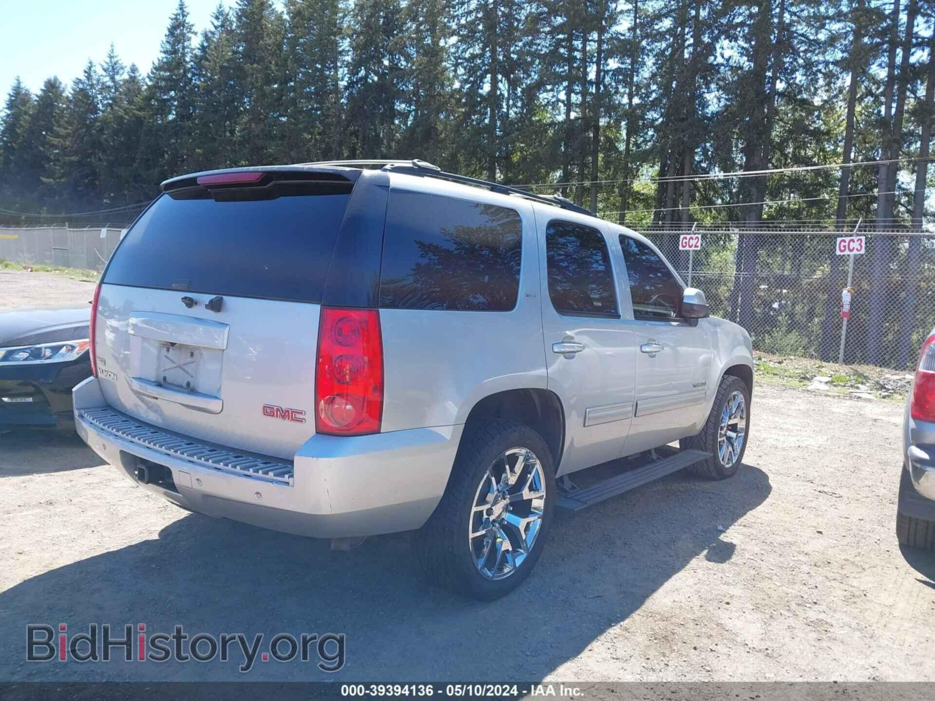 2010 GMC YUKON - VIN: 1GKUCCE04AR204689 - Photo 4