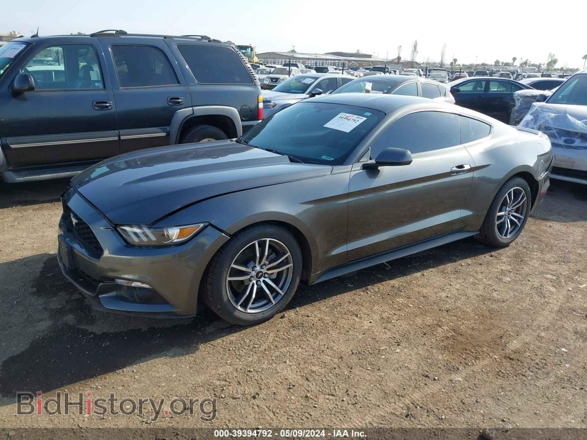 2017 FORD MUSTANG - VIN: 1FA6P8THXH5203634 - Фото 2