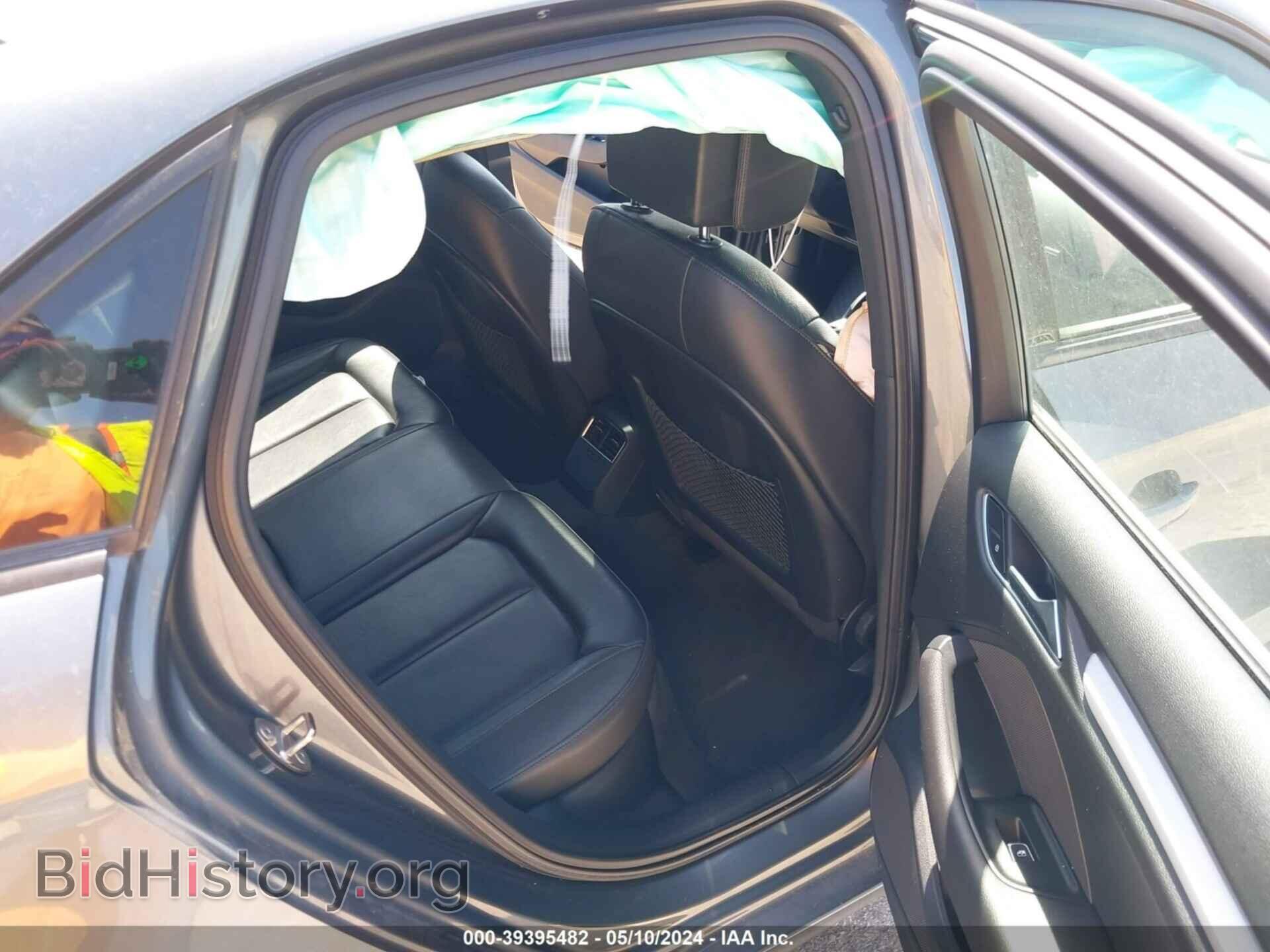 2018 AUDI A3 - VIN: WAUAUGFF8J1044320 - Фото 8